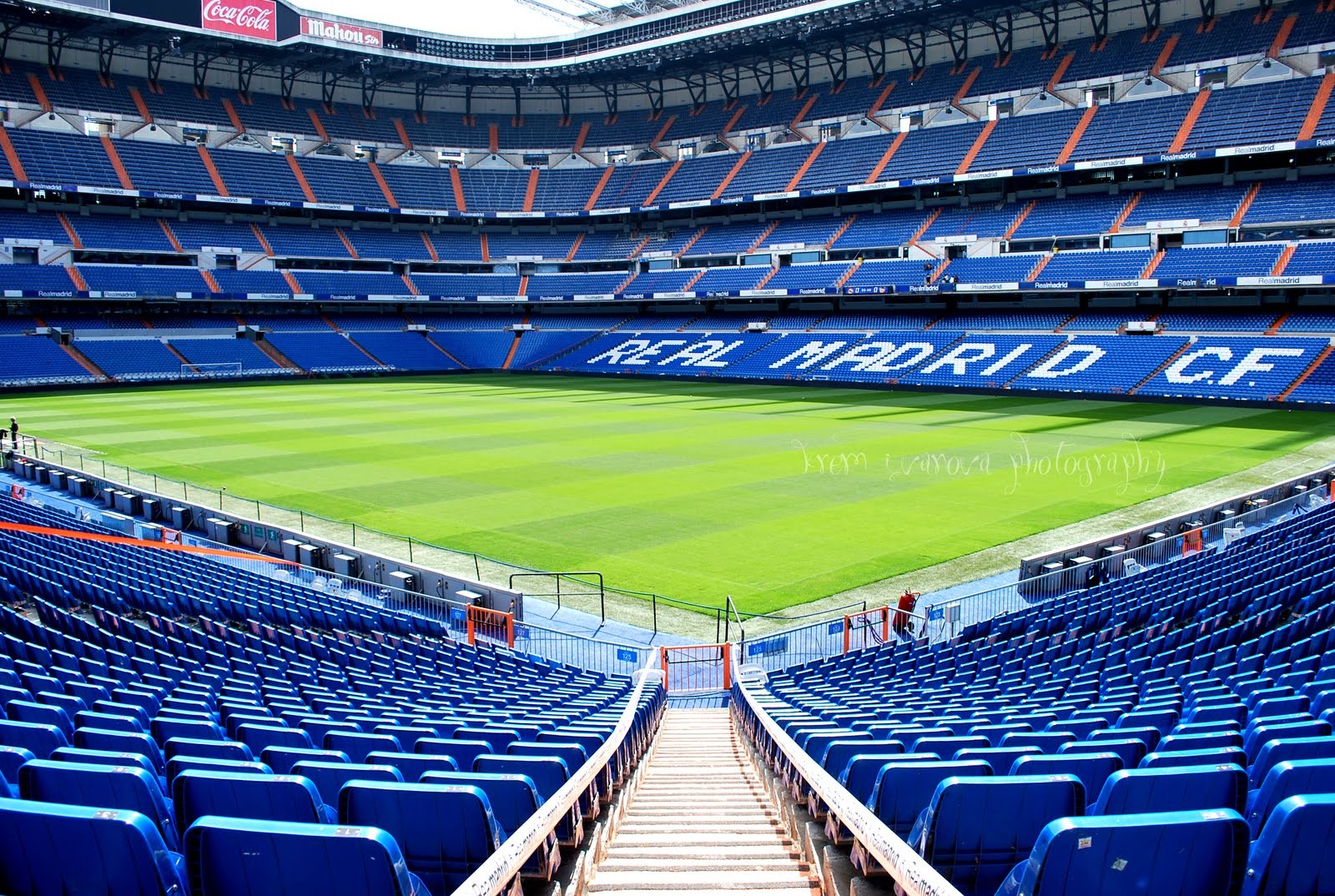 Stadium Real Madrid Santiago Bernabeu Stadium Soccer 1600x1074