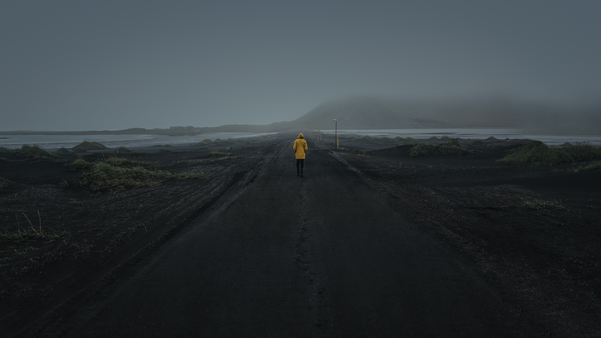 Road Coats Mist Dirt Road Walking Gloomy Black Sand Yellow Jacket Raincoat Yellow Raincoat Gravel De 2048x1152
