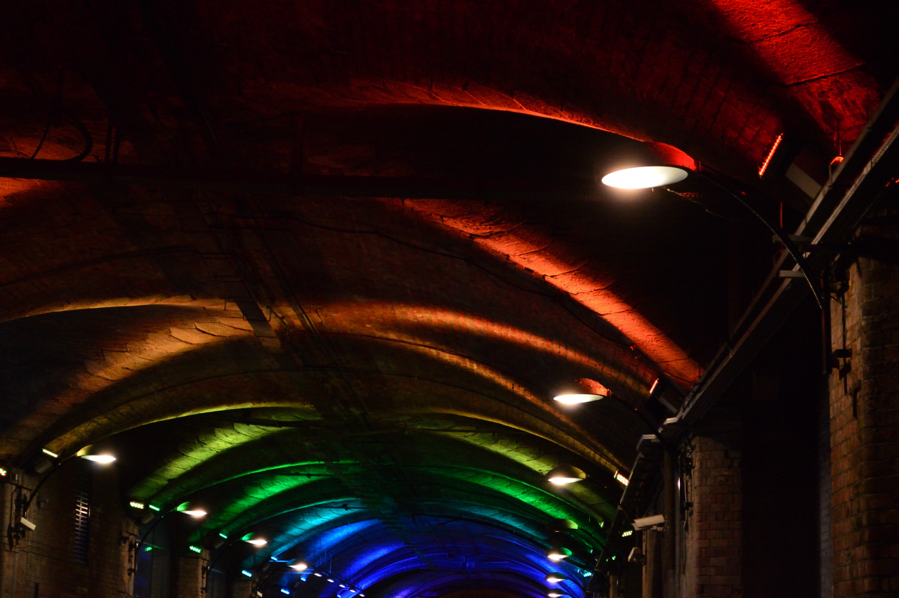 Light Bulb Lights Leeds Tunnel 1280x851