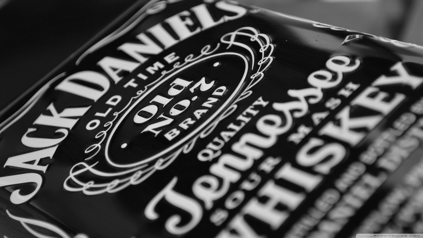 Jack Daniels Black Whiskey Bottles Logo USA 1366x768
