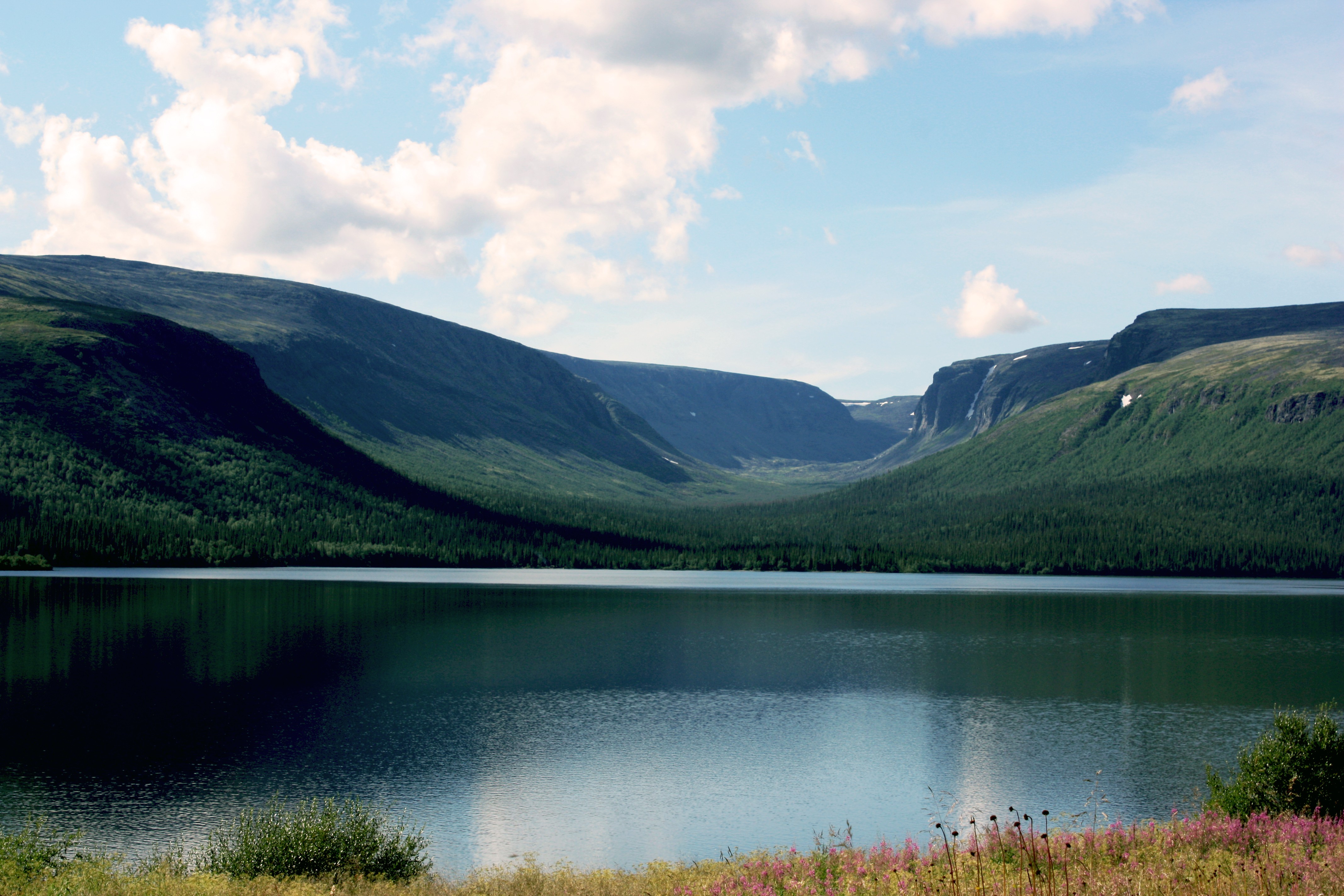 Lake Gorge Mountains 4272x2848