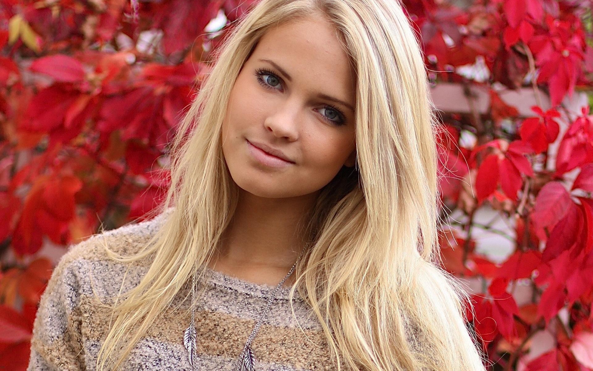 Women Blonde Emilie Marie Nereng Long Hair Straight Hair Norwegian 1920x1200