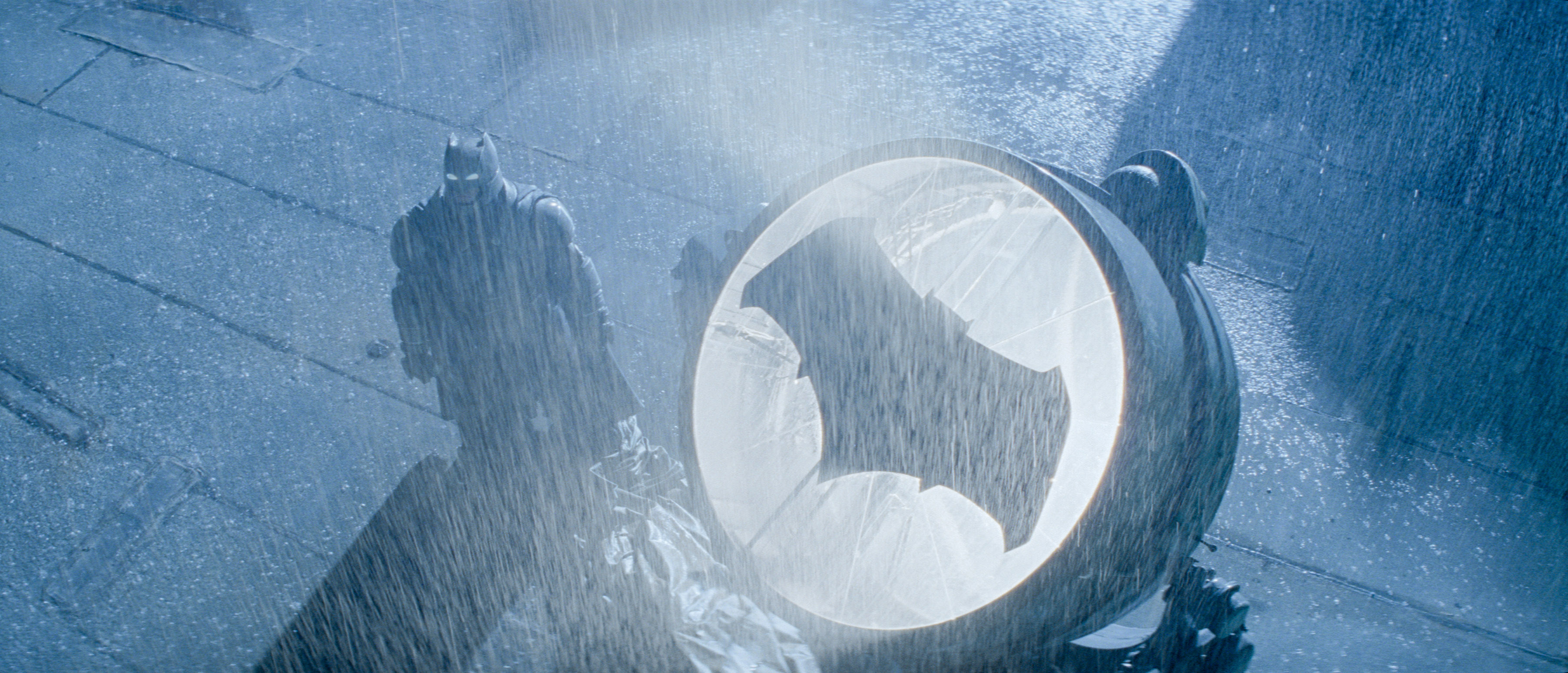 Batman V Superman Dawn Of Justice Batman Bat Signal 3610x1549