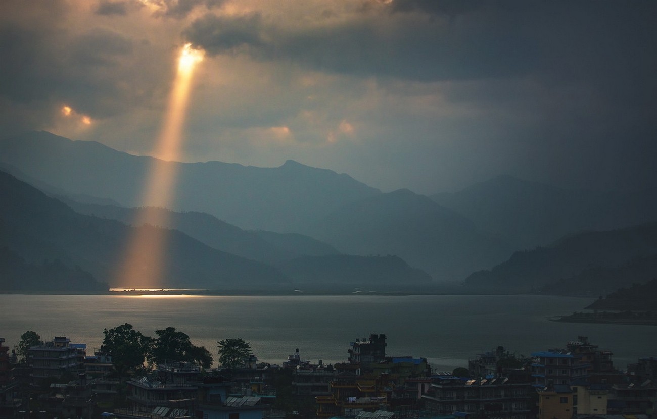 Landscape Nature Sun Rays Lake Dark Mountains City Clouds Nepal 1300x830