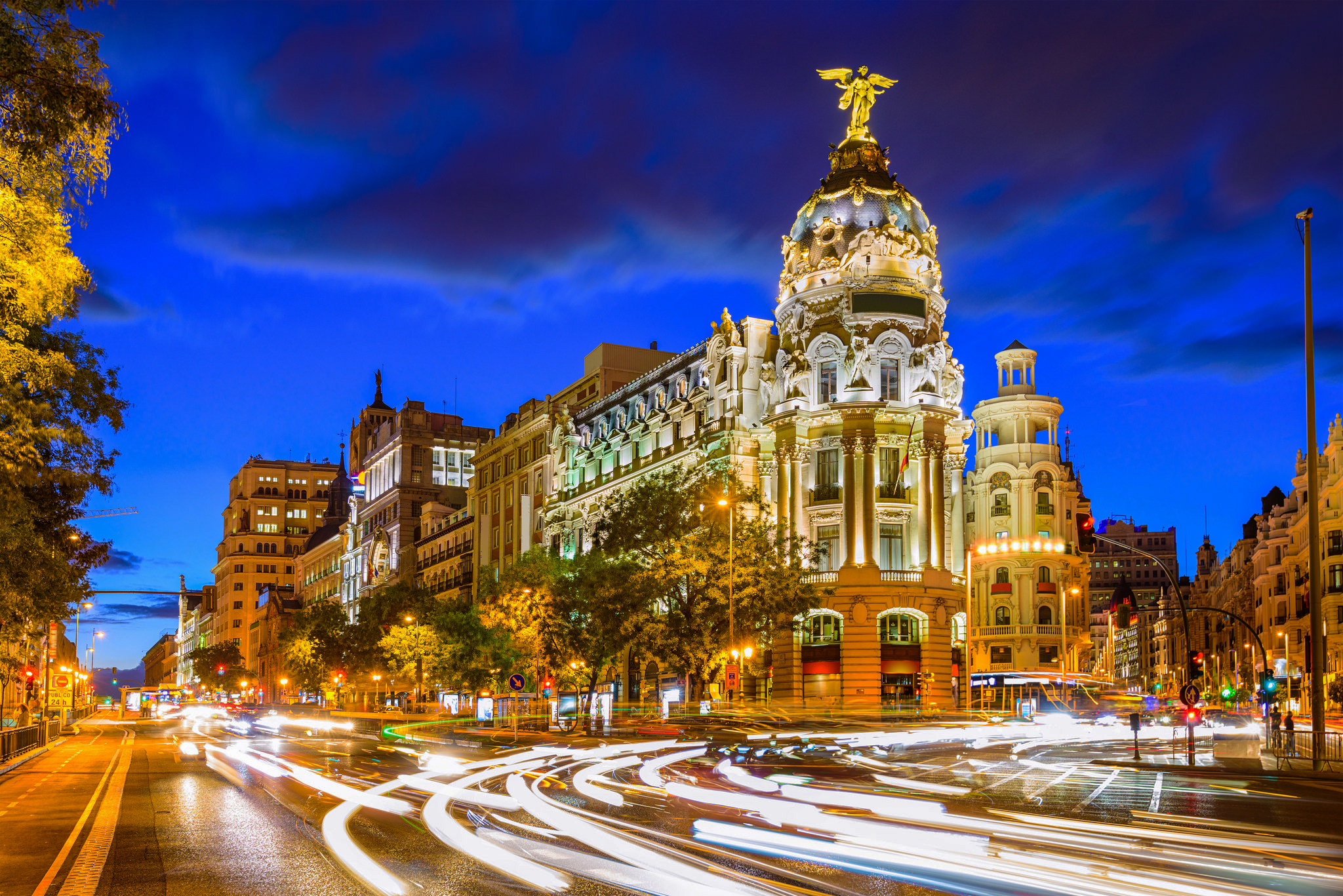 Madrid Spain Night Time Lapse Building Light 2048x1367
