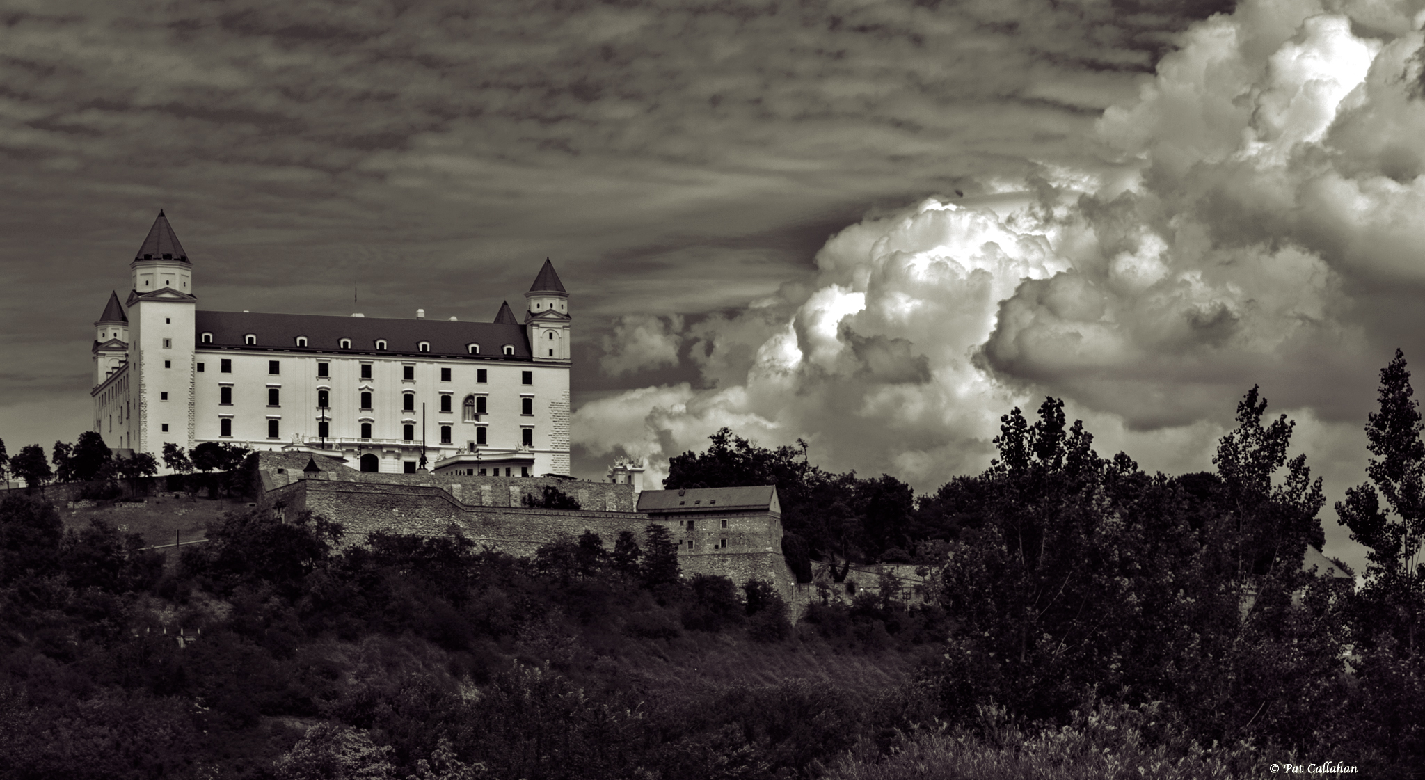 Architecture Bratislava Slovakia Castle Clouds Monochrome Plants Trees 2048x1121