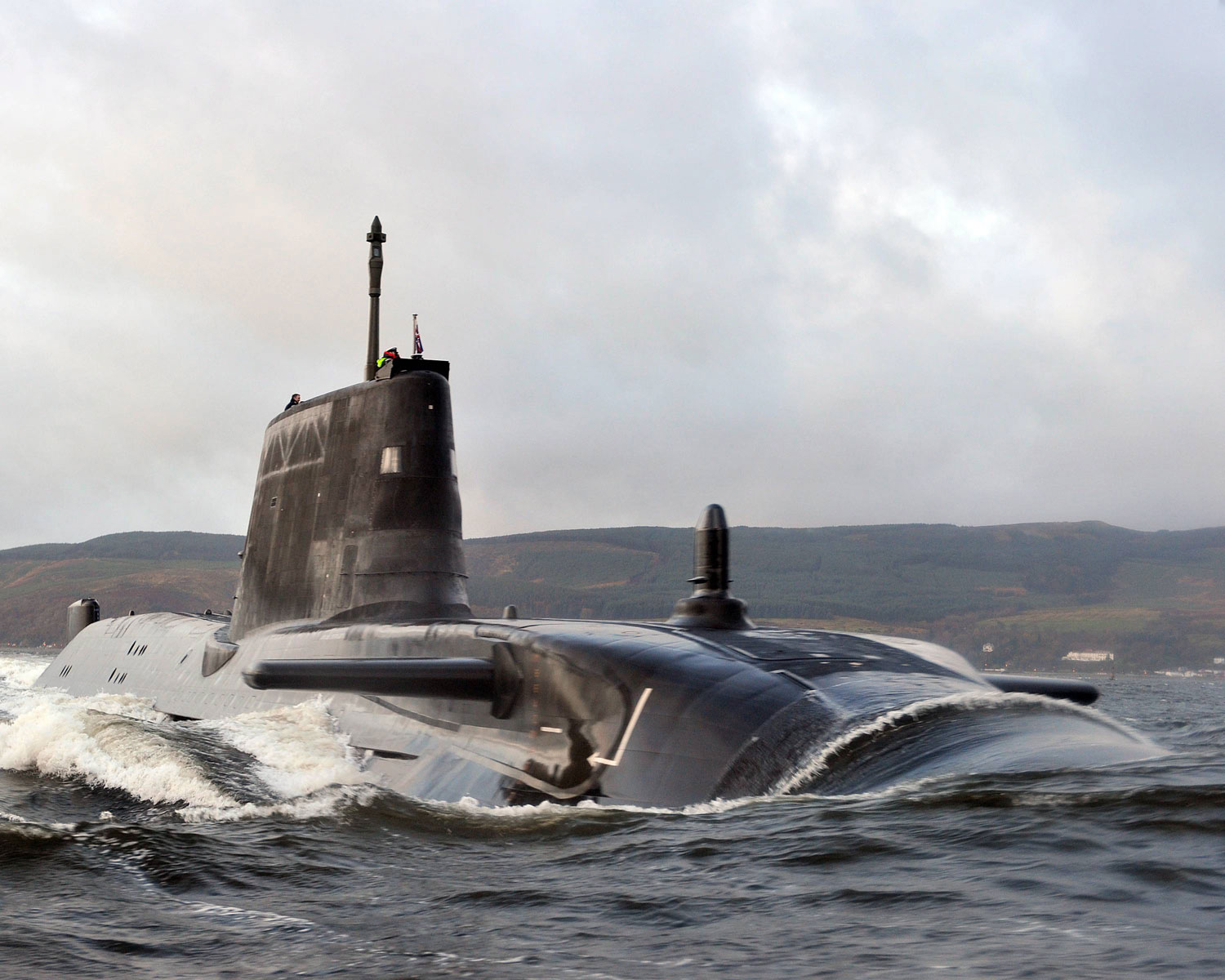 Submarine Royal Navy Astute Class Submarine 1500x1200