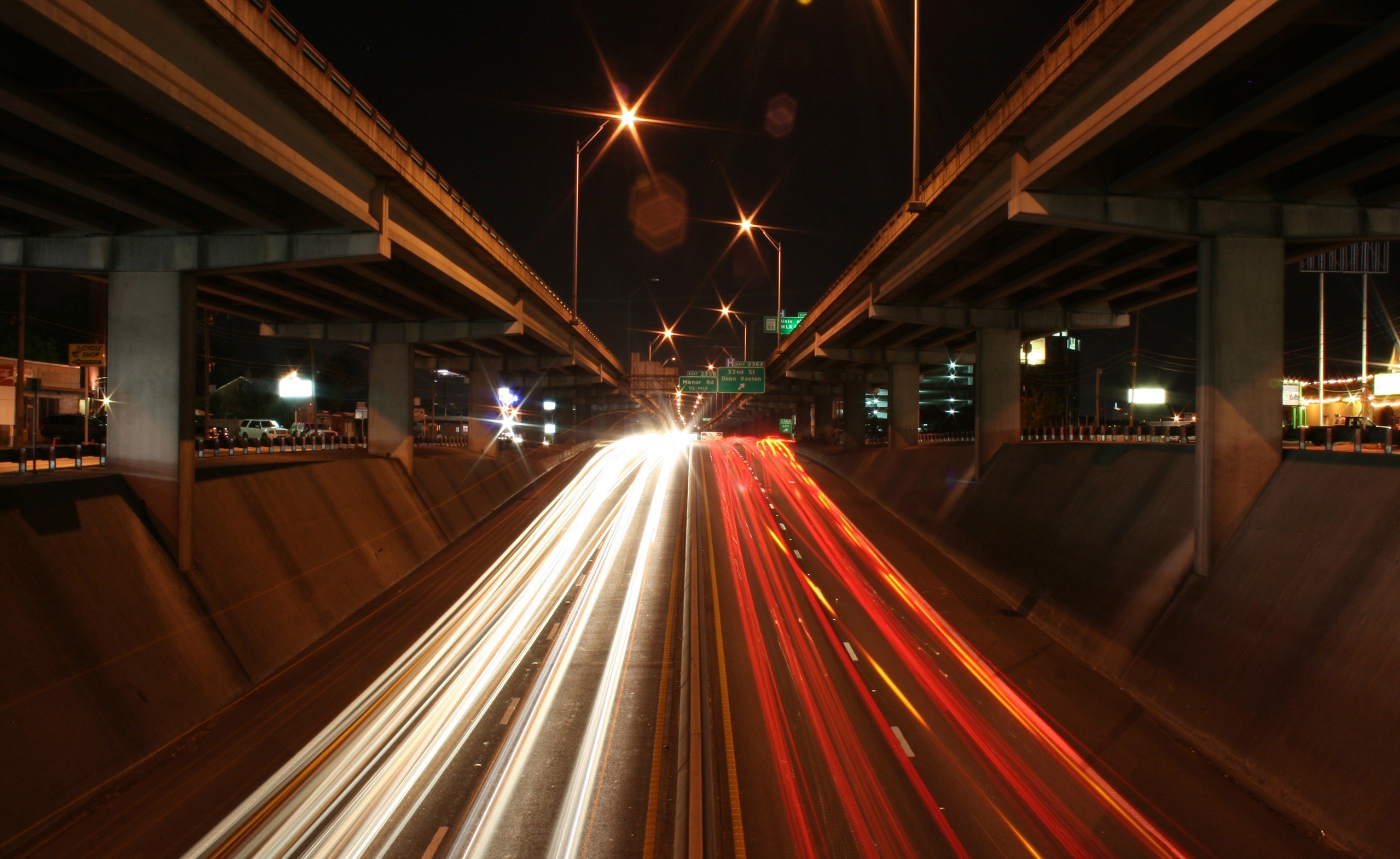 Photography Urban City Night Lights Highway Long Exposure Austin Texas 2559x1571
