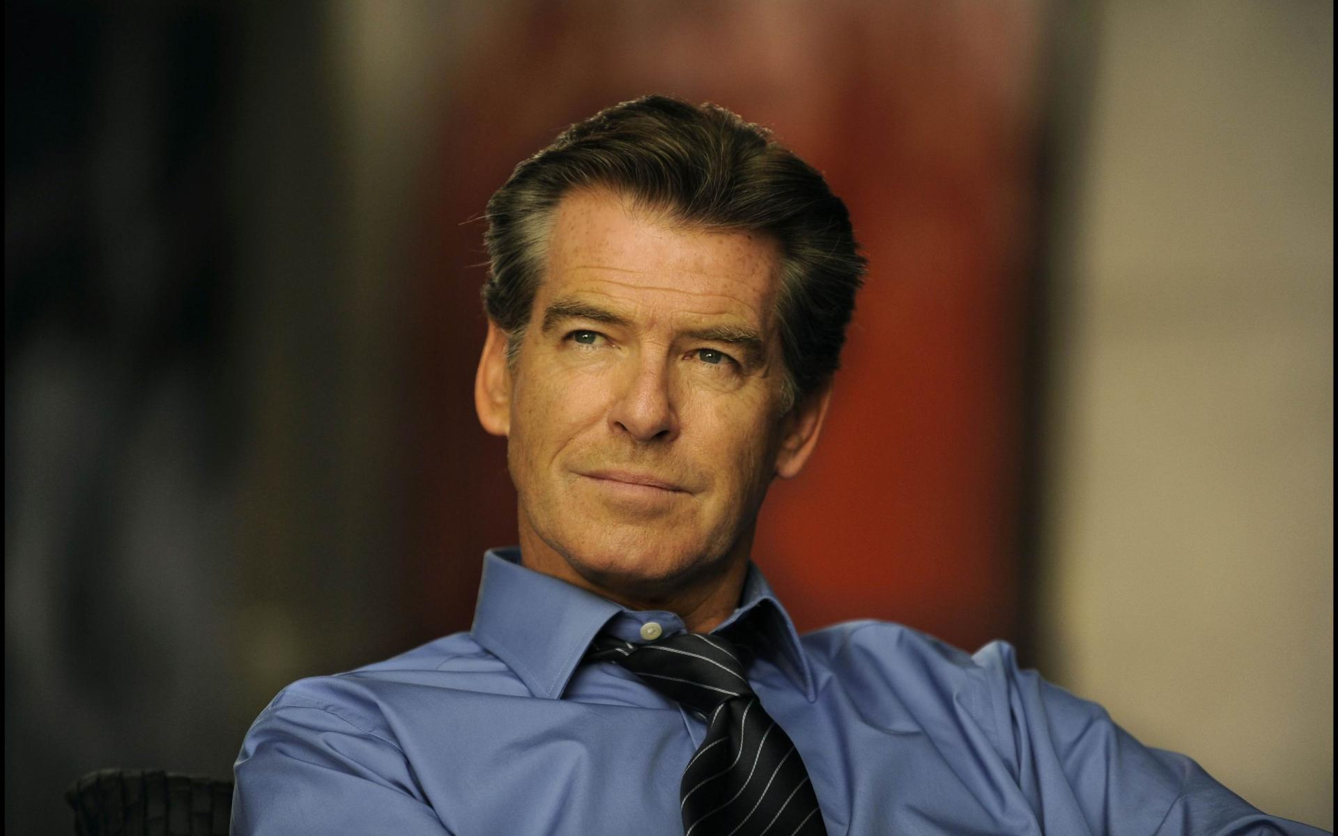 Pierce Brosnan 1920x1200