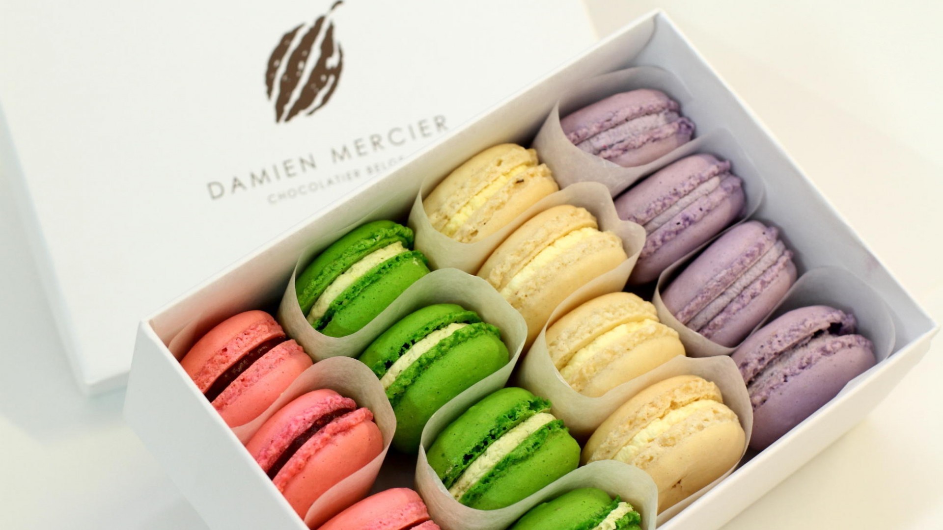 Cookies Macarons Dessert French Sweets Colorful 1920x1080