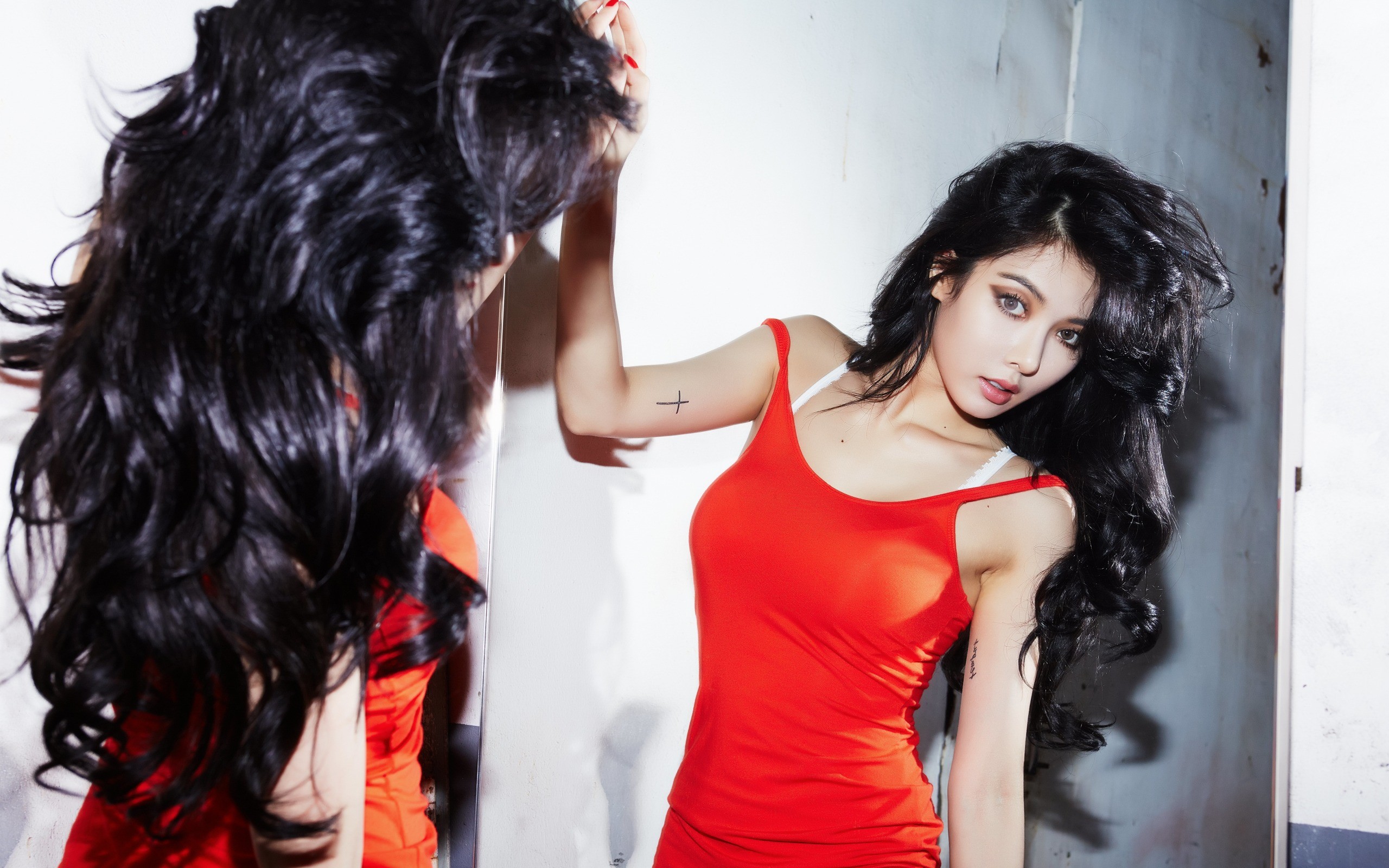 Hyuna Long Hair Asian Korean Women K Pop Singer Red Dress Black Hair 2560x1600