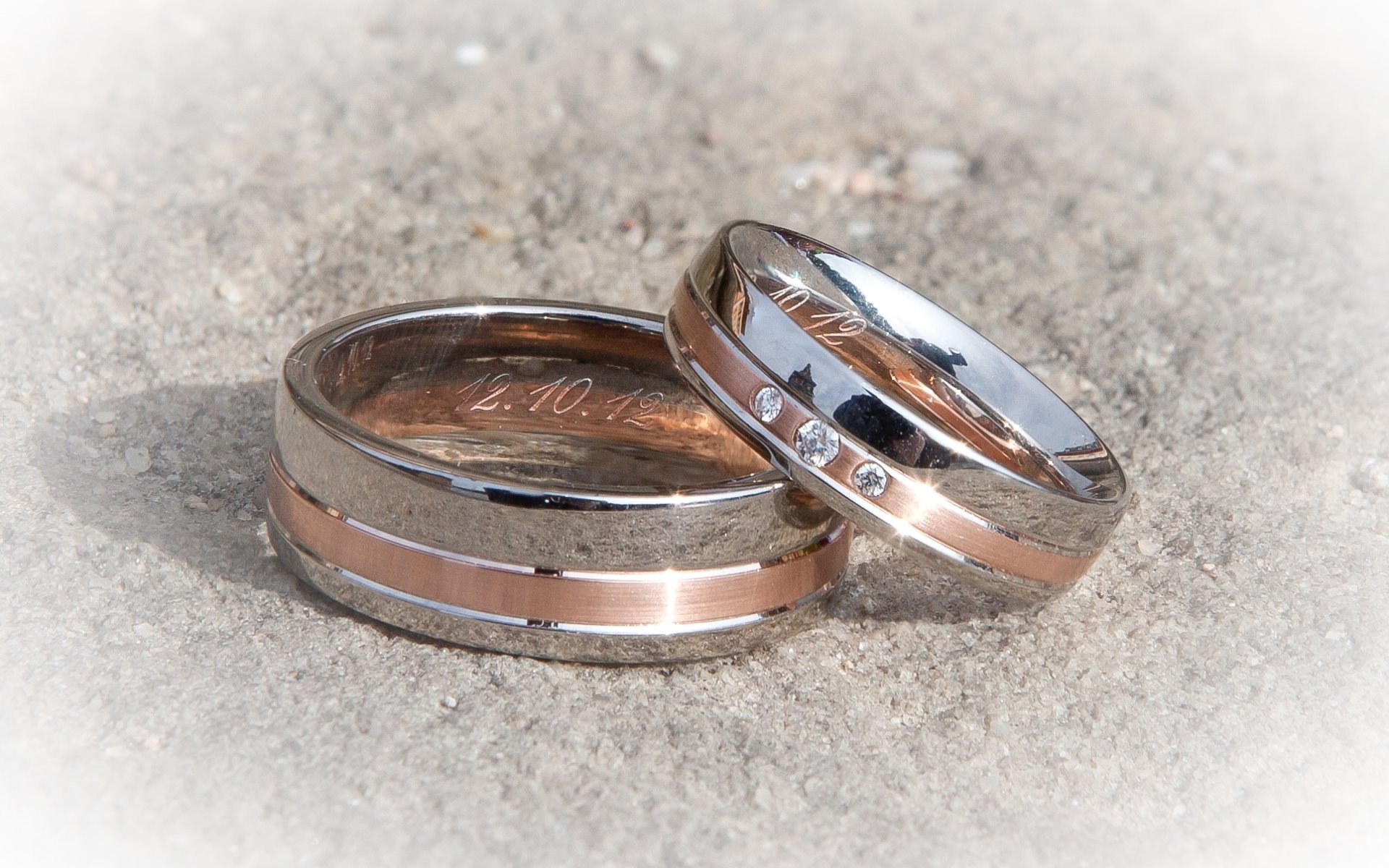 Wedding Ring Love 1920x1200