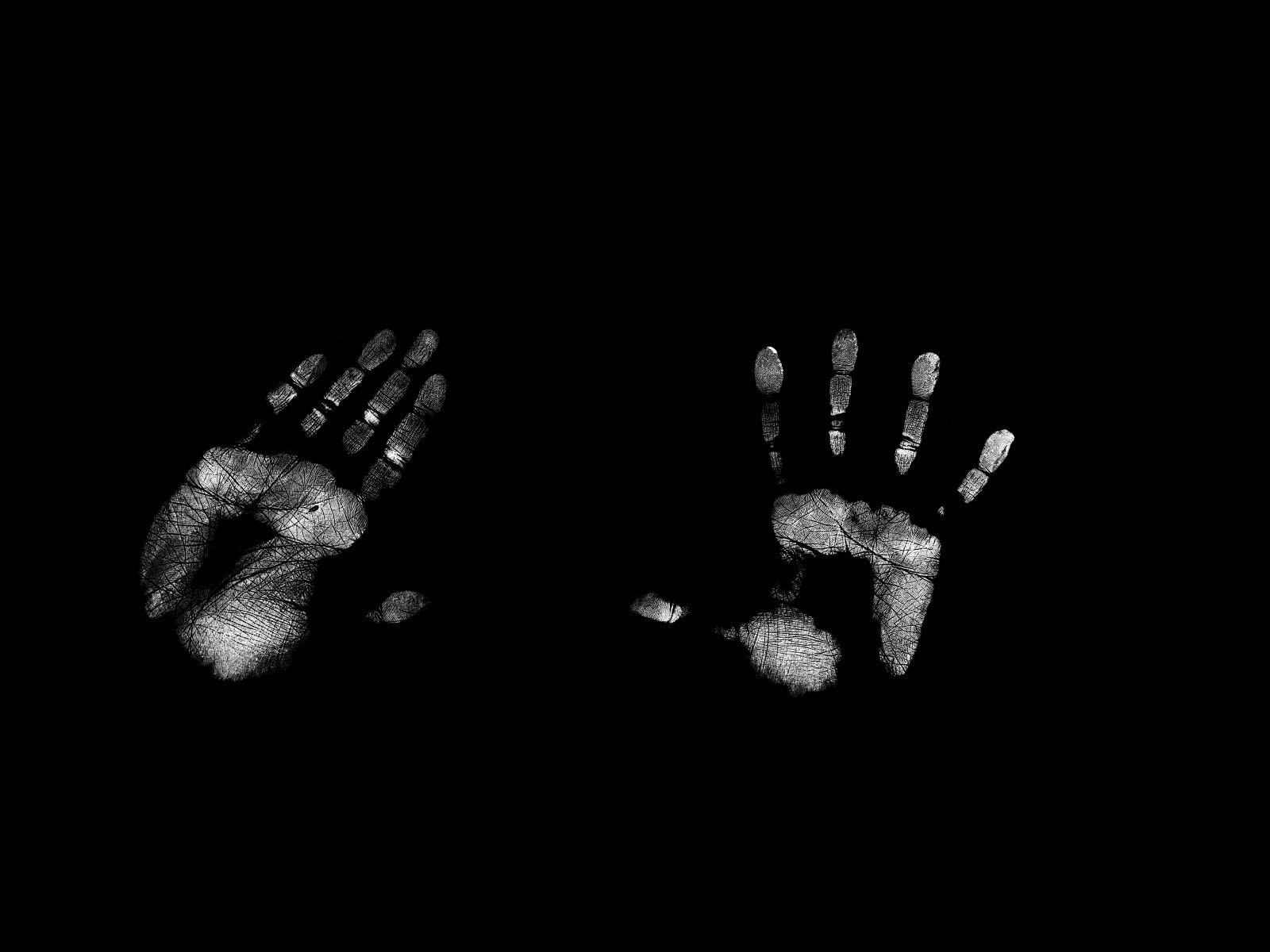 Handprint 1600x1200