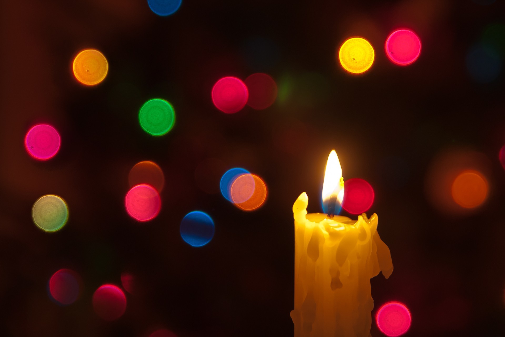 Candles Bokeh Lights Colorful Wax 1919x1280