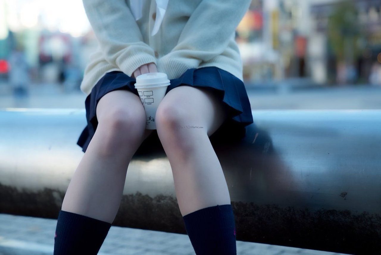Japanese Women Legs Skirt Black Socks 1280x855