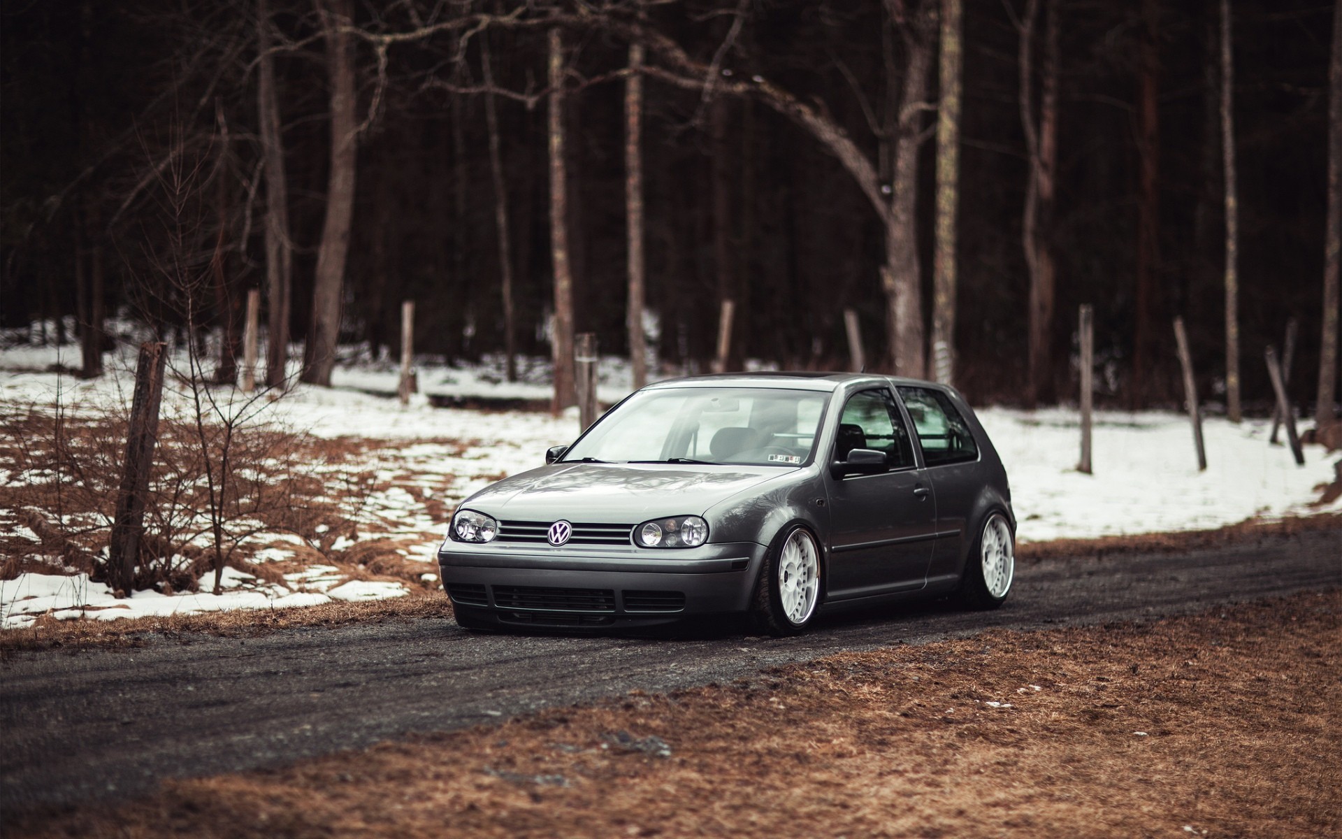 Volkswagen Car Stance Golf IV Volkswagen Golf Colored Wheels Winter Front Angle View 1920x1200