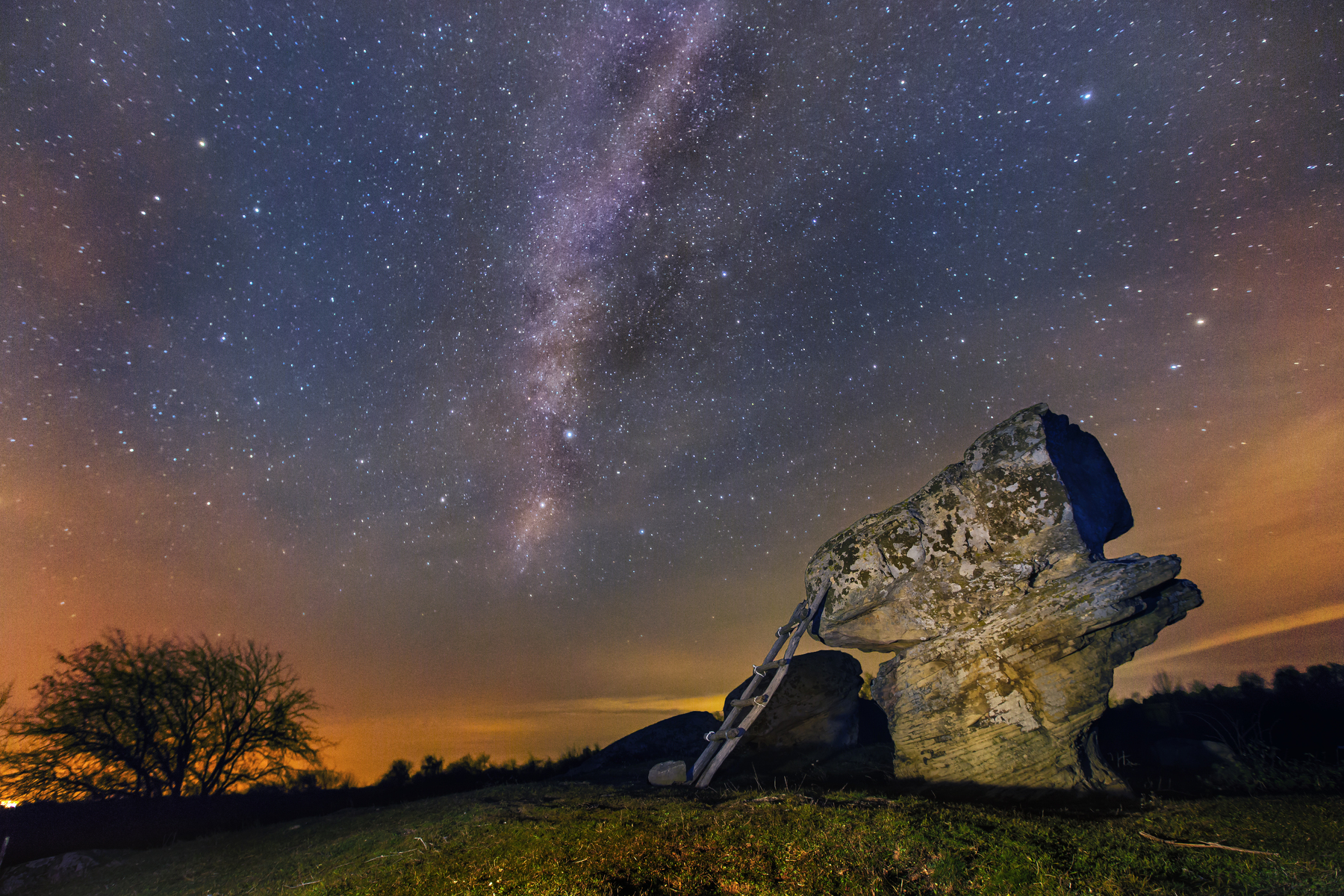Ivan Slavov Stars Night Aurorae Rocks Nature Field Dark Ladder Sky Landscape 1800x1200