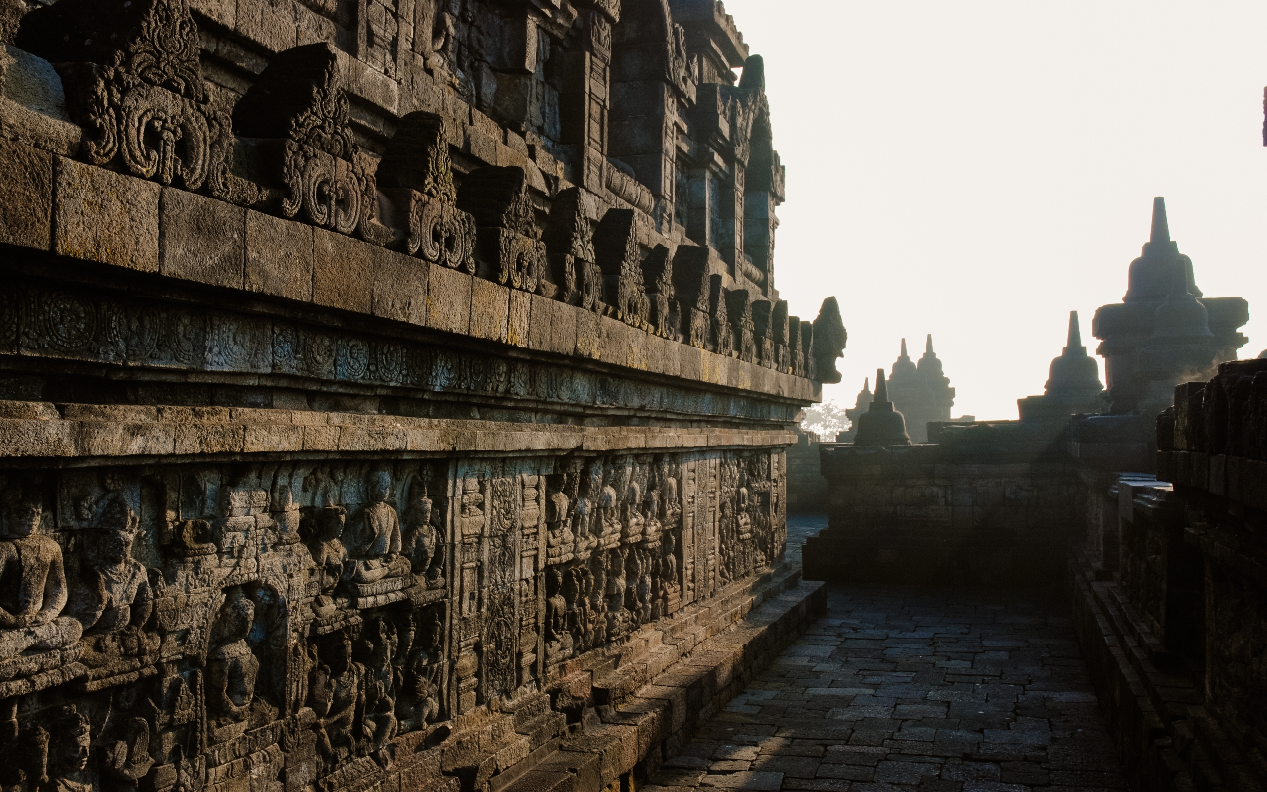 Religious Borobudur 2560x1600