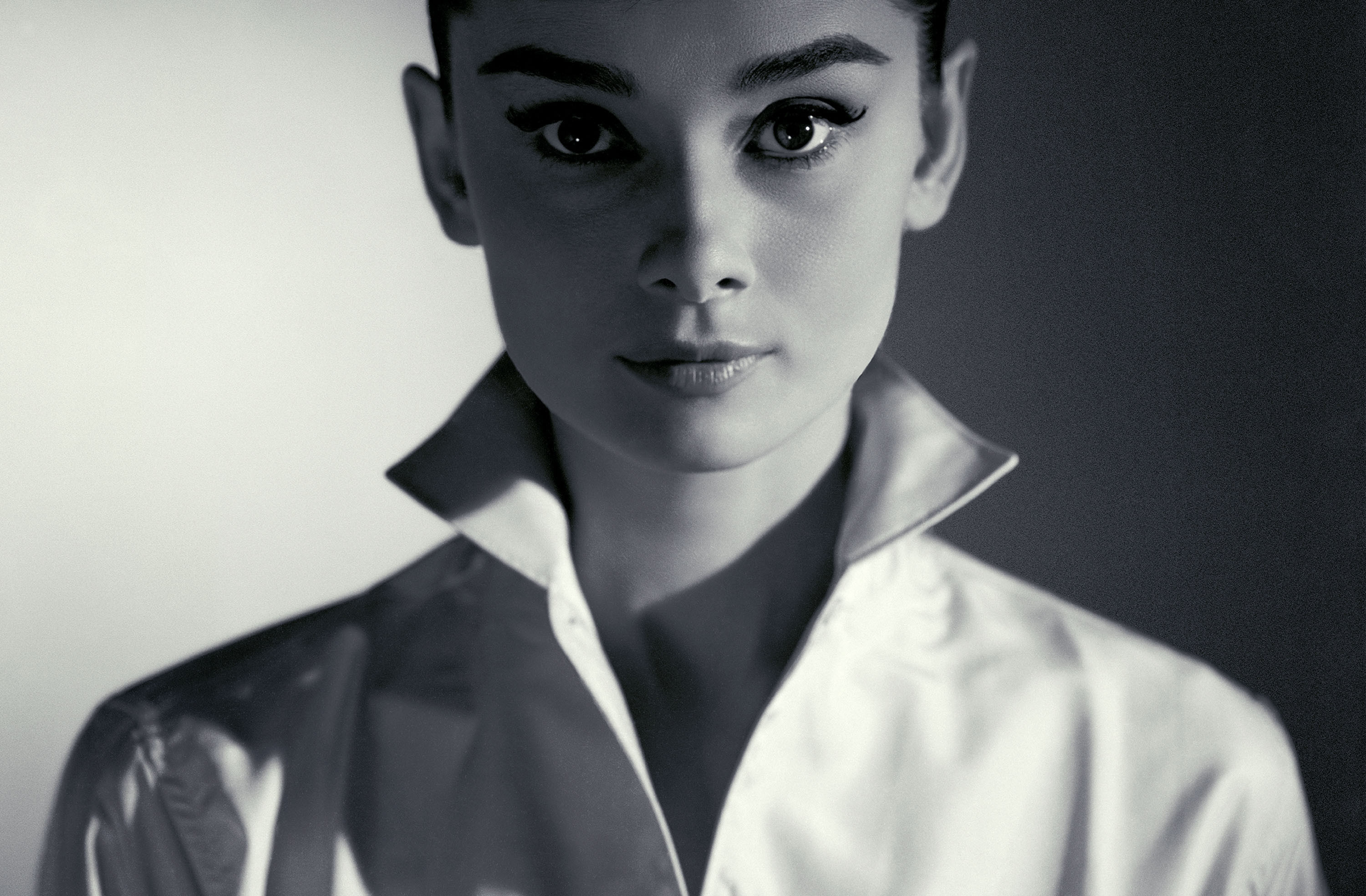 Audrey Hepburn Celebrity Face Actress American Black Amp White 3000x1968