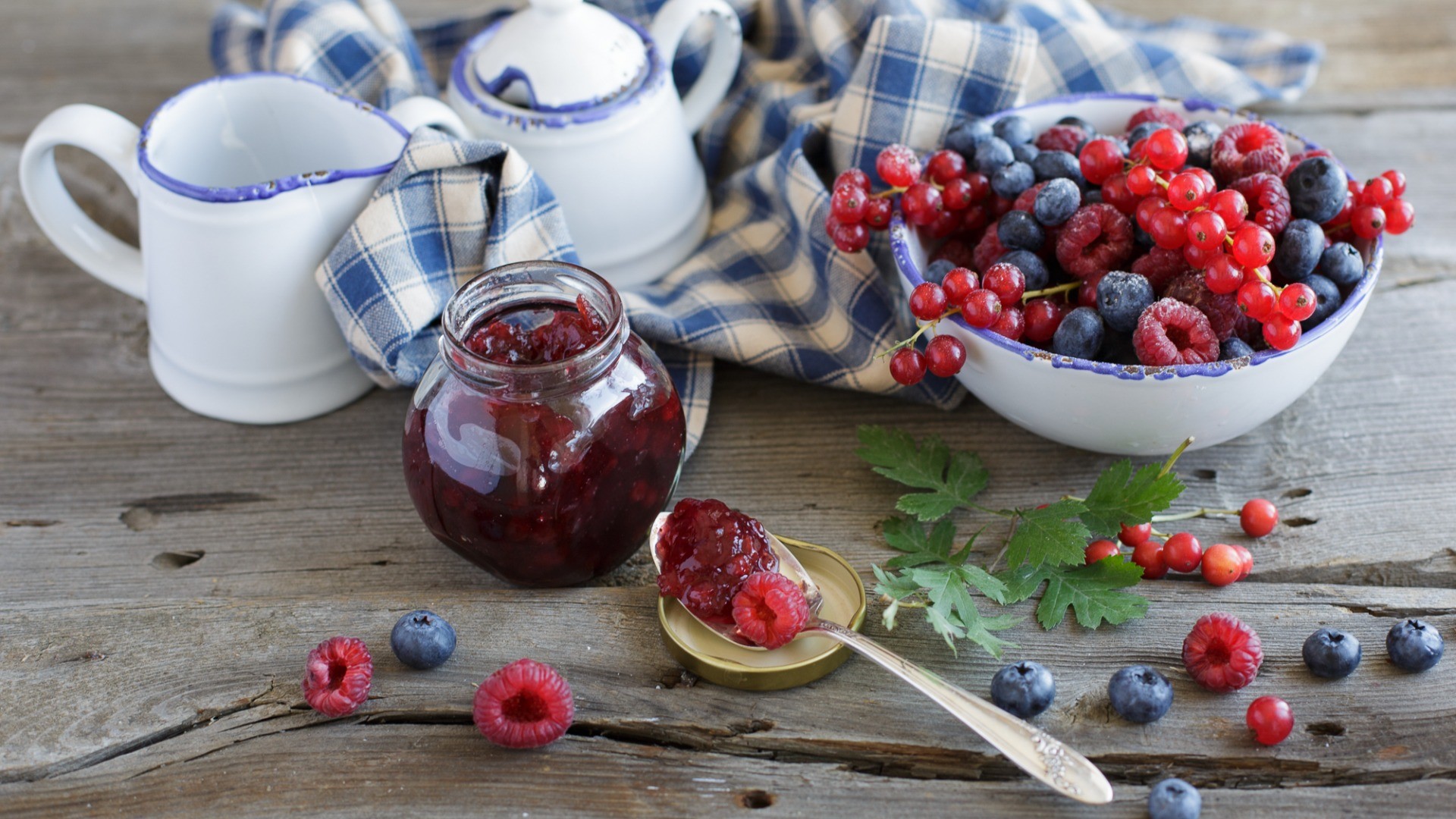 Blueberries Raspberries Fruit Cherries Food 1920x1080