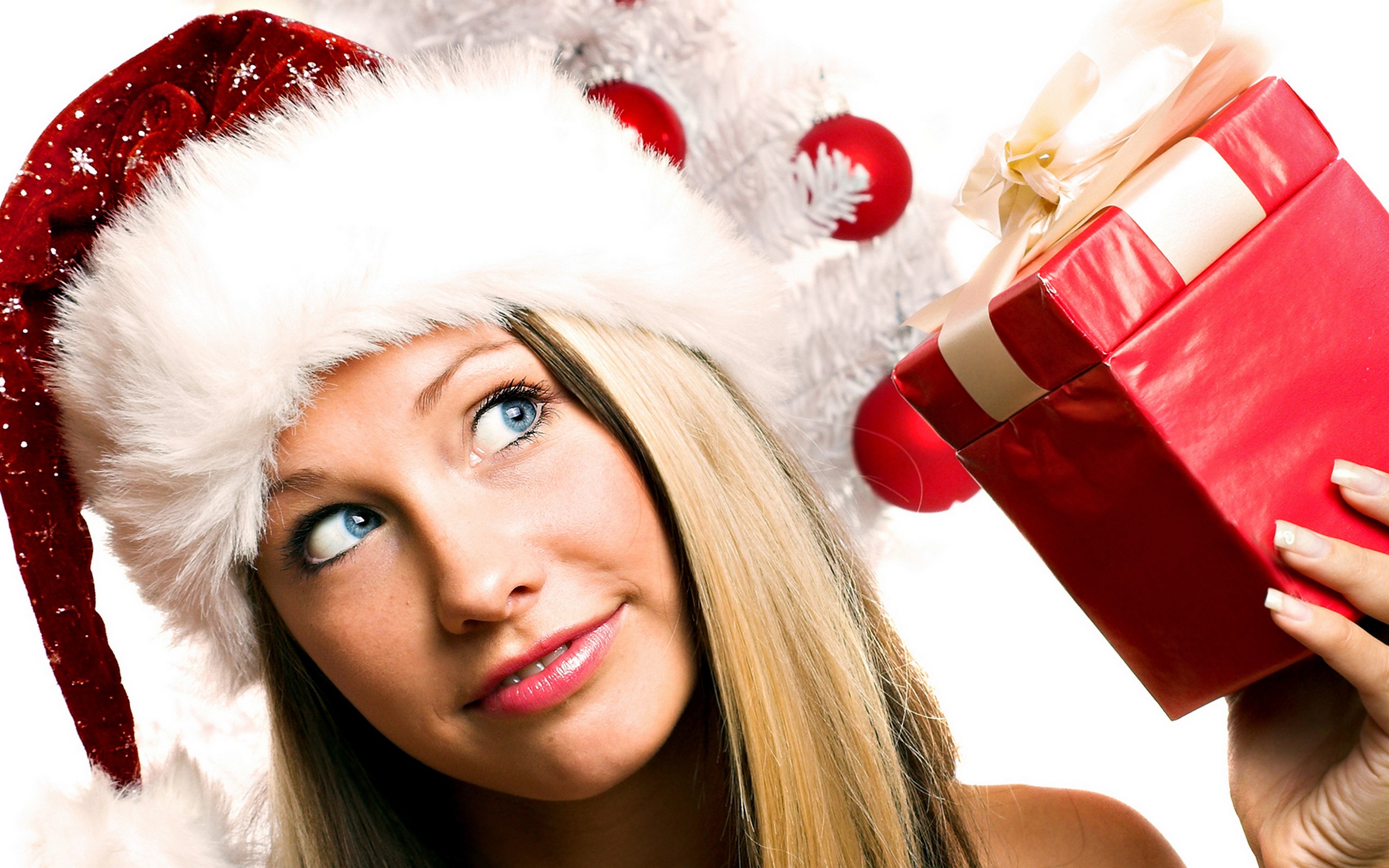 Women Women Santa Outfit Blonde Blue Eyes 2560x1600