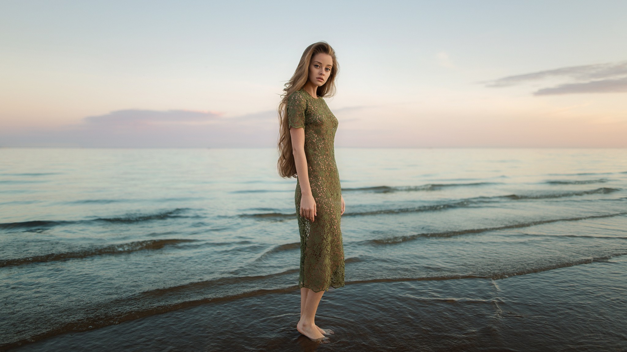 Women Brunette Long Hair Dress Barefoot Sea Waves Women Outdoors Standing Knit Fabric 2048x1151