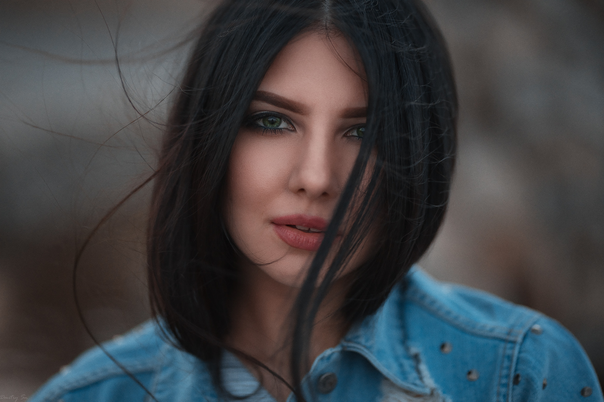 Women Face Portrait Green Eyes Dmitry Sn Denim Closeup Dark Hair Black Hair Eyeliner Shoulder Length 2048x1365