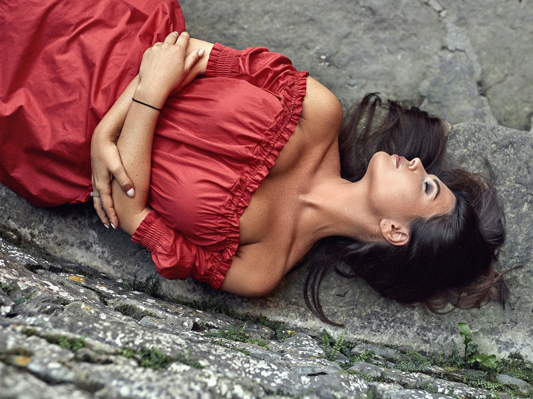 Dark Hair Red Dress Closed Eyes Women Model Top View 2160x1620