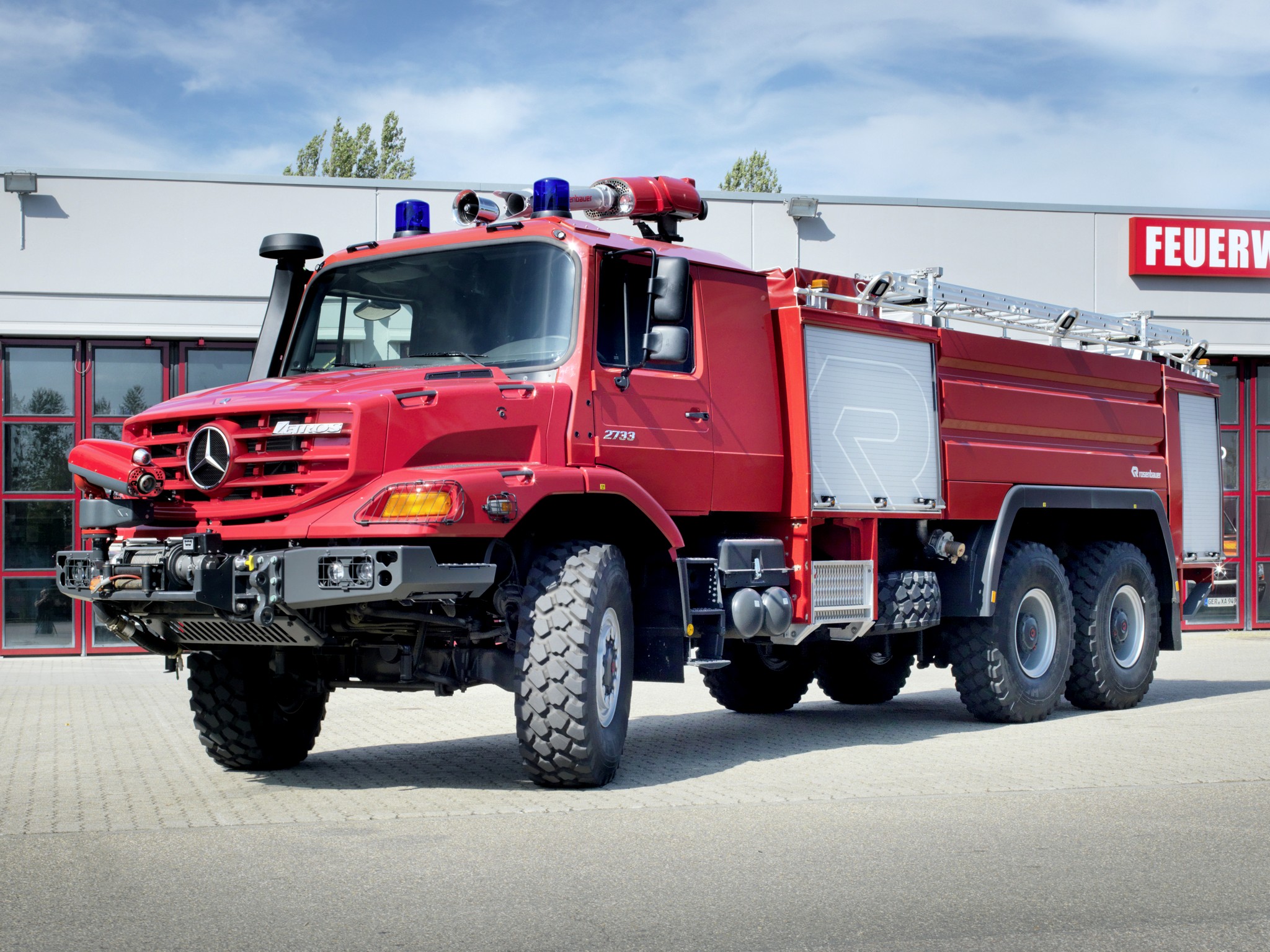 Vehicle Truck Fire Truck Fire Engine Mercedes 2048x1536