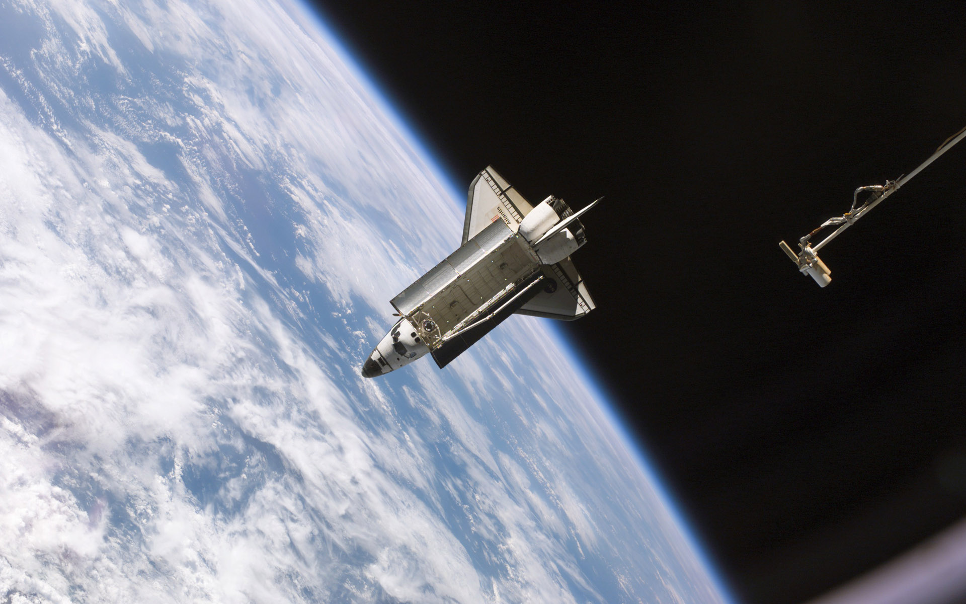 Vehicles Space Shuttle Atlantis 1920x1200