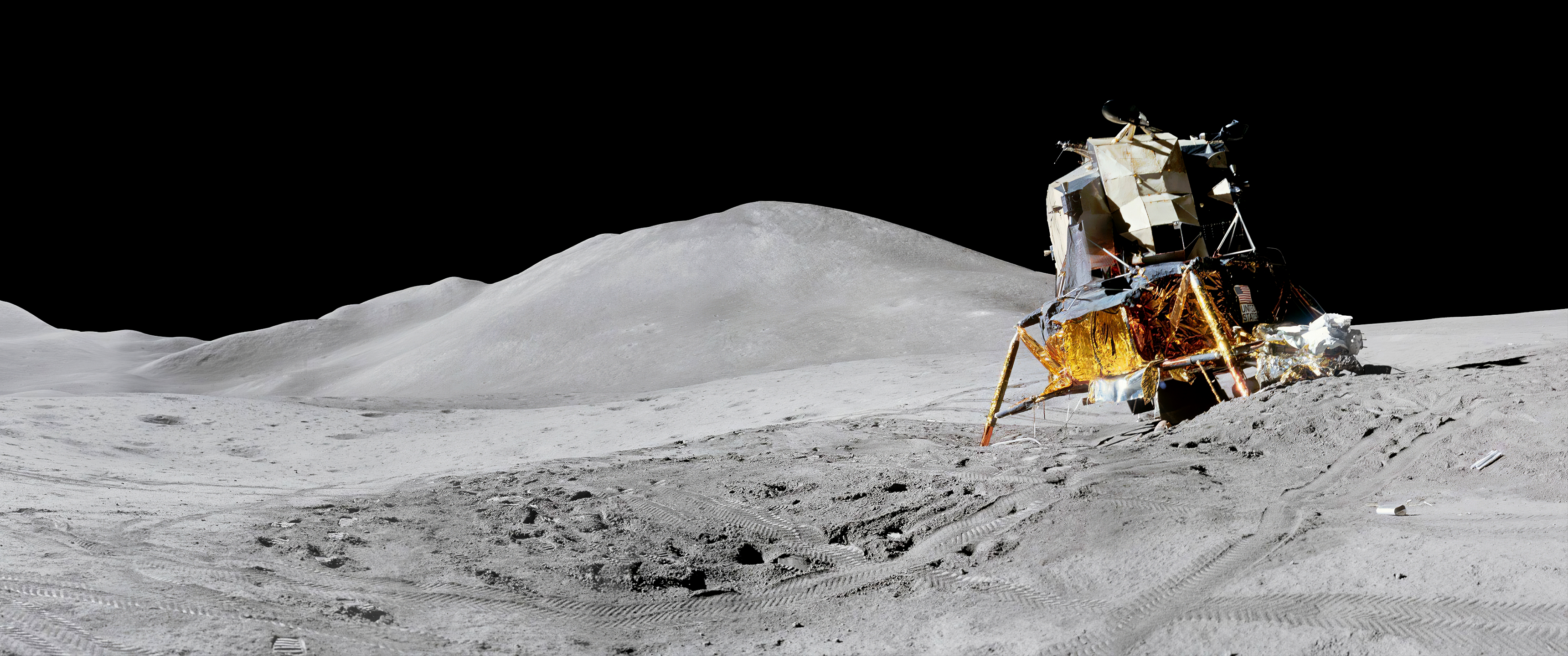 Moon Lunar Lander Lunar Surface Regolith Moon Soil Space 3440x1440