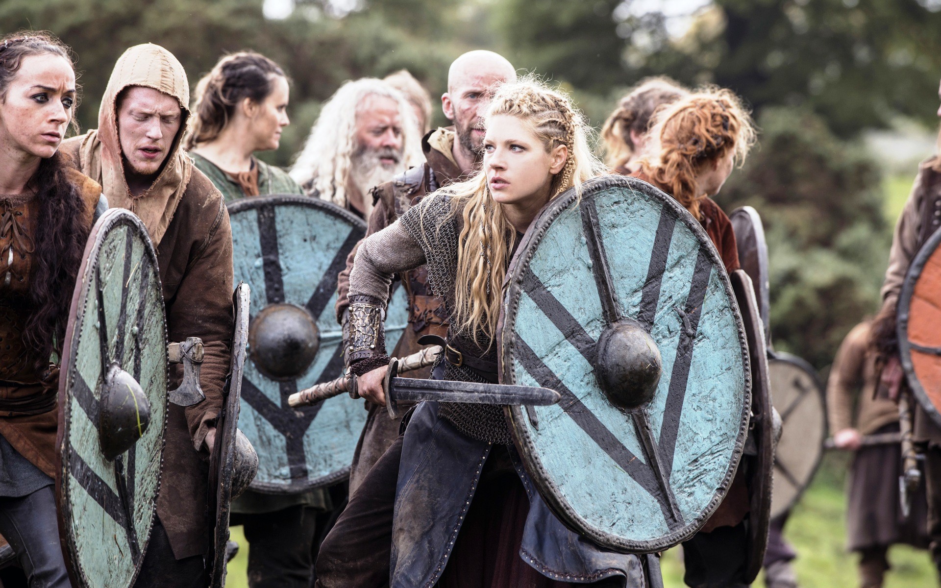 Women Lagertha Lothbrok Katheryn Winnick Actress Vikings TV Series Blonde Sword Shield Movie Scenes 1920x1200