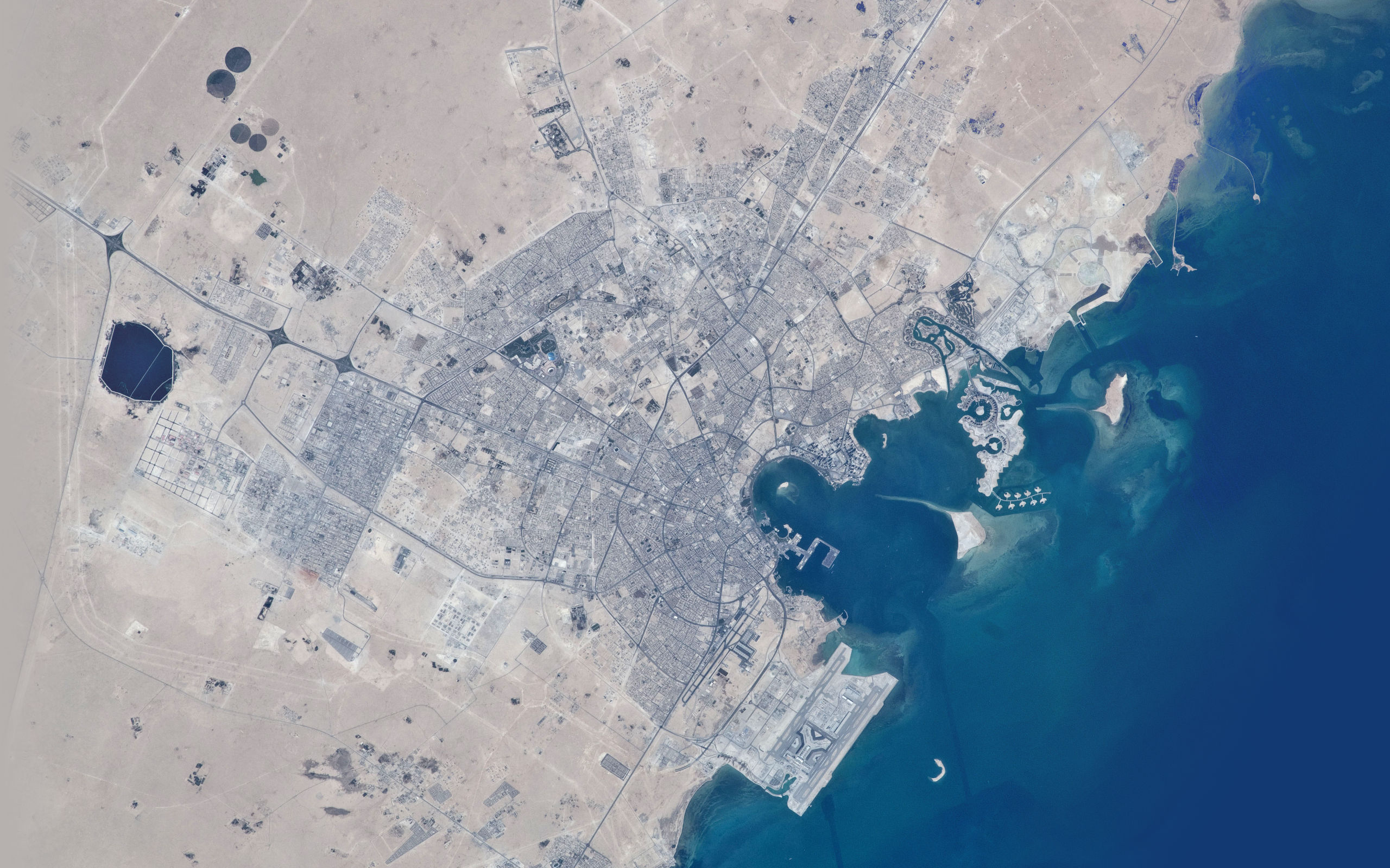 Satellite Imagery Aerial View Coastline Cityscape Sea Gray Infrastructure Blue 2560x1600