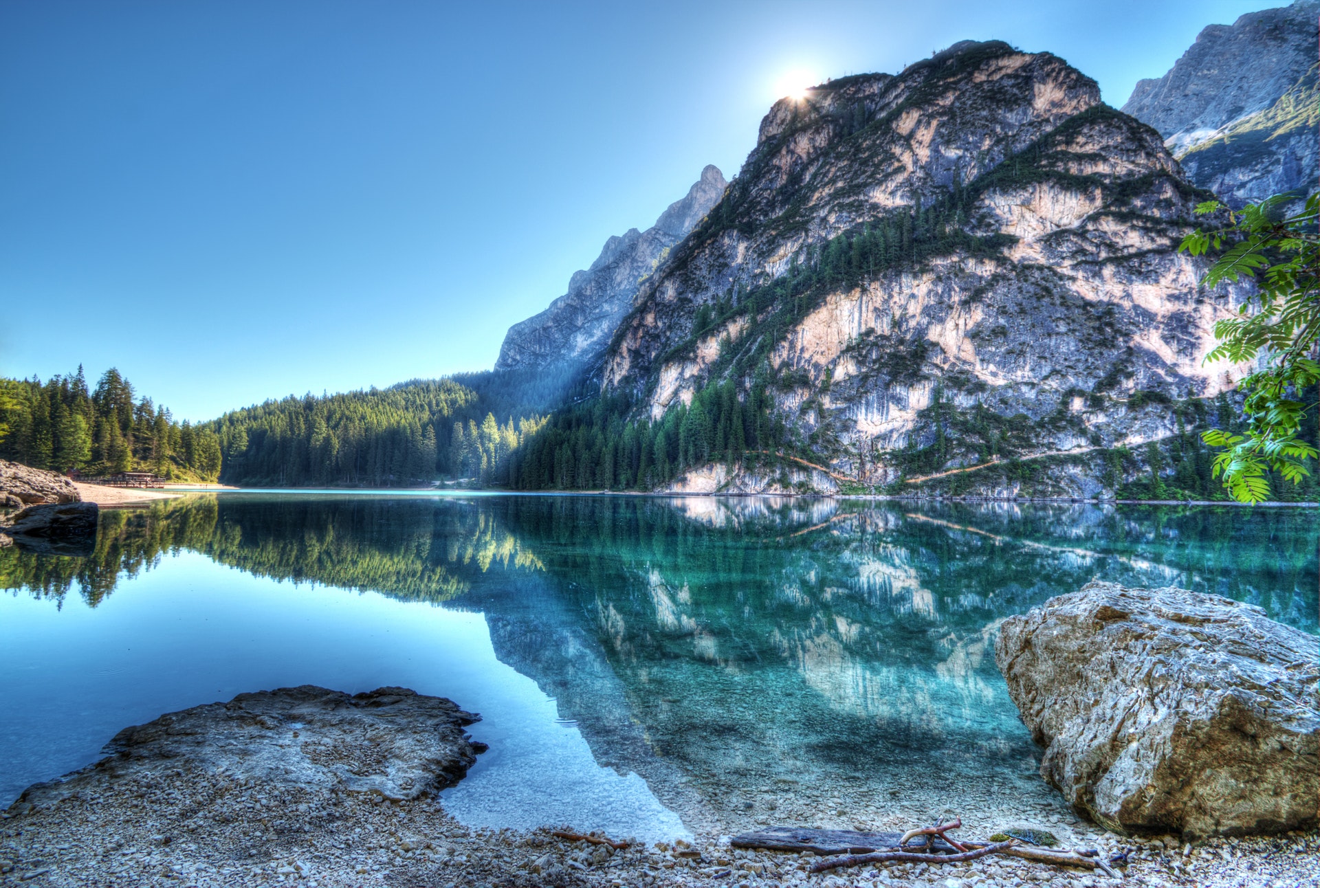 Clouds Lake Mountains Nature Peacefull River Sky Forest Tree Bark Water Lights Landscape Reflection 1920x1292