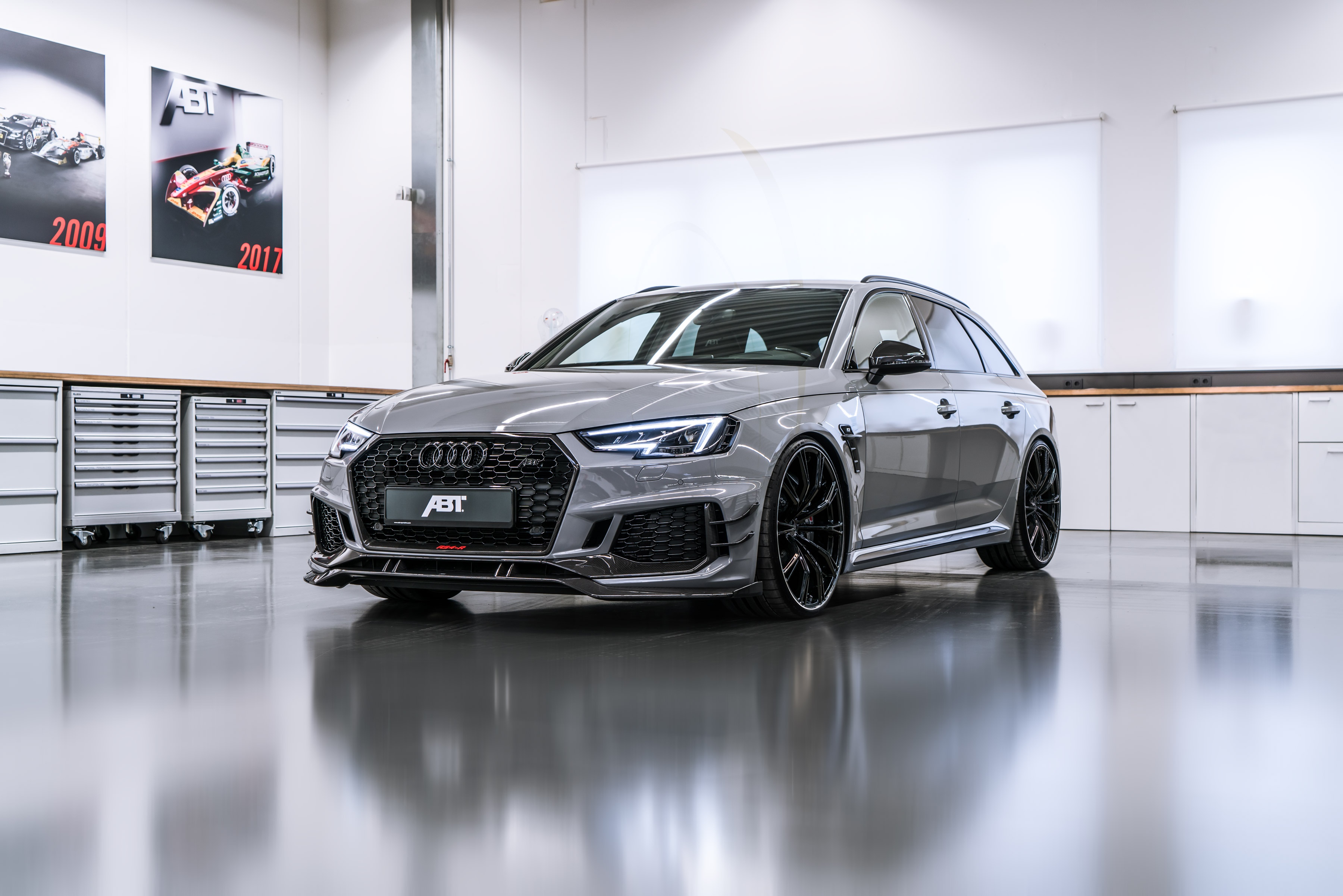 Car Audi ABT Audi RS4 Reflection Front Angle View 3600x2401
