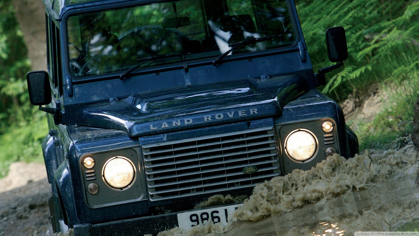 Vehicles Land Rover Defender 1600x900