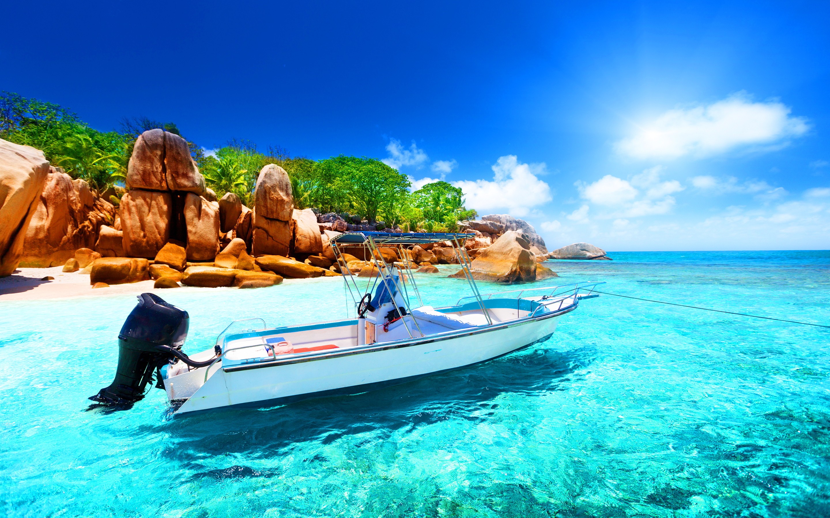 Seychelles Boat Sea Nature 2880x1800