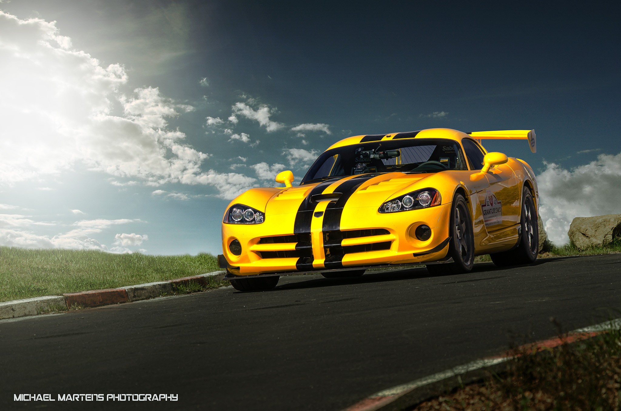 Car Dodge Viper SRT10 Vehicle Sports Car Yellow Cars 2048x1356