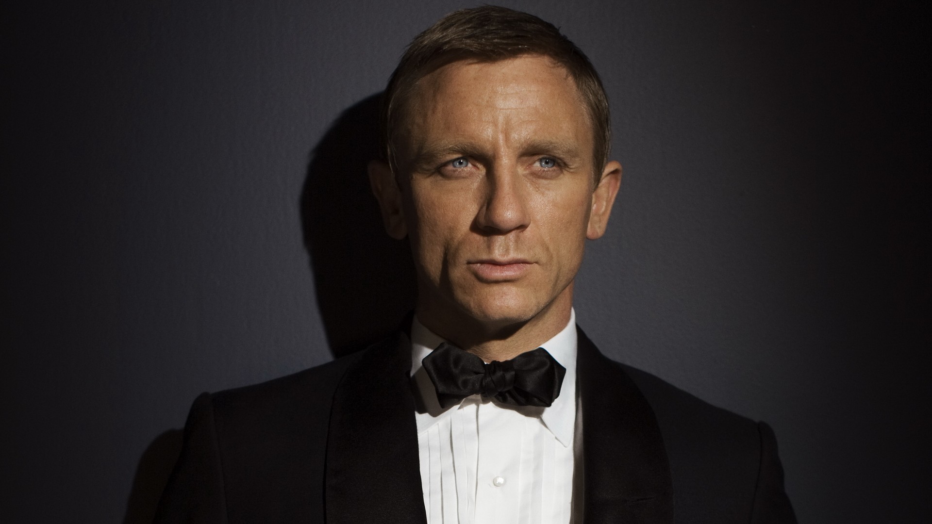 Daniel Craig Actor Tuxedo 1920x1080