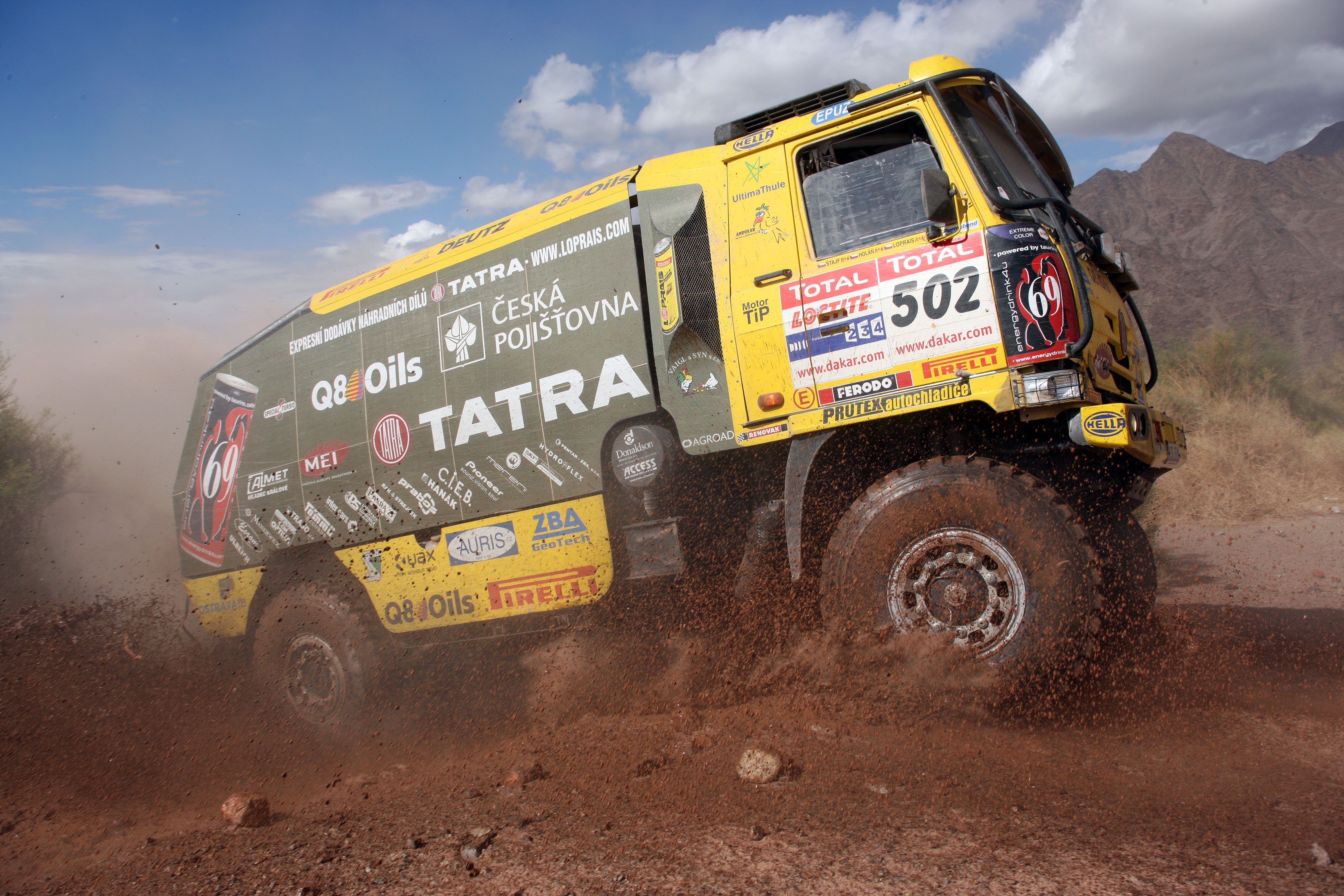 Trucks Dirt Dakar Rally 4000x2667