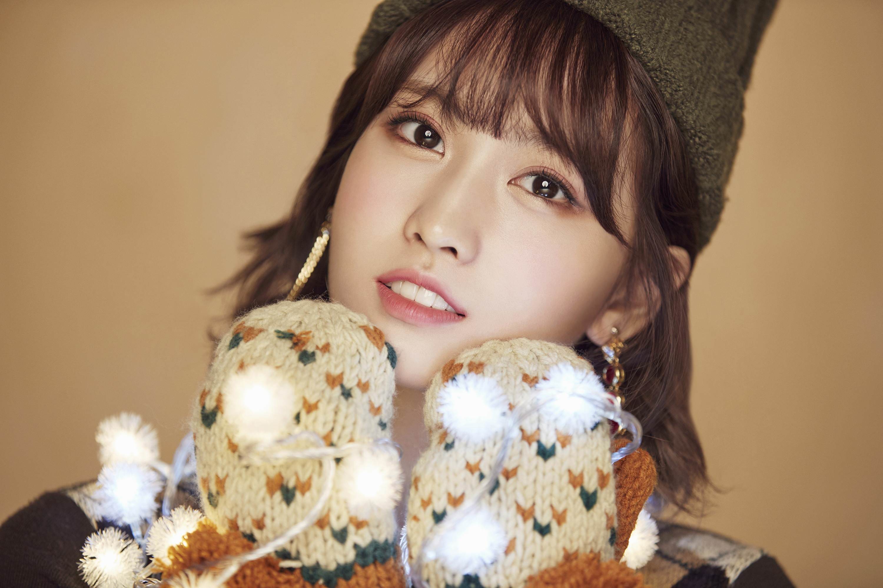 K Pop Twice Women Asian Singer Christmas Warm Colors Twice Momo 3000x2000