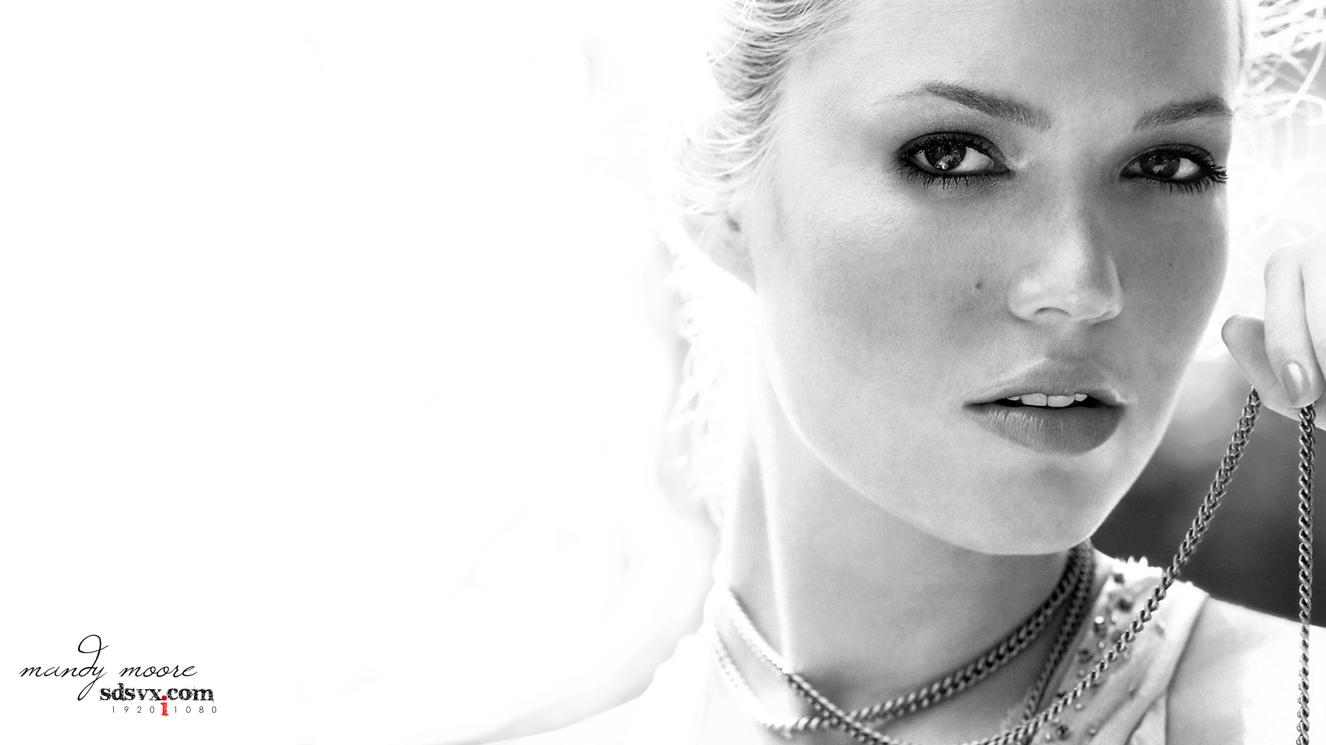 Mandy Moore Actress Musician Women Monochrome Face 1920x1080