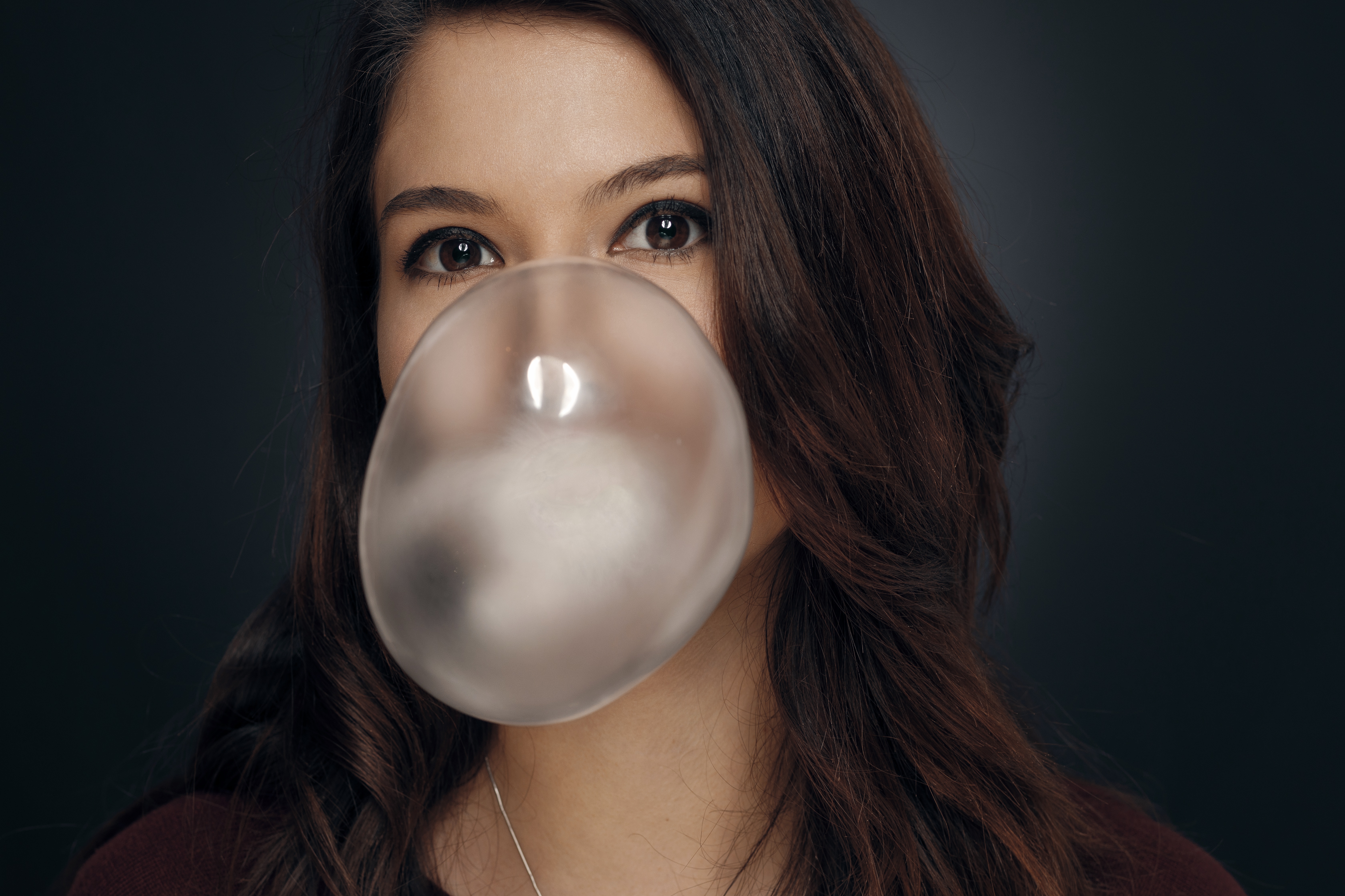 Woman Model Girl Face Brunette Brown Eyes Chewing Gum 6720x4480