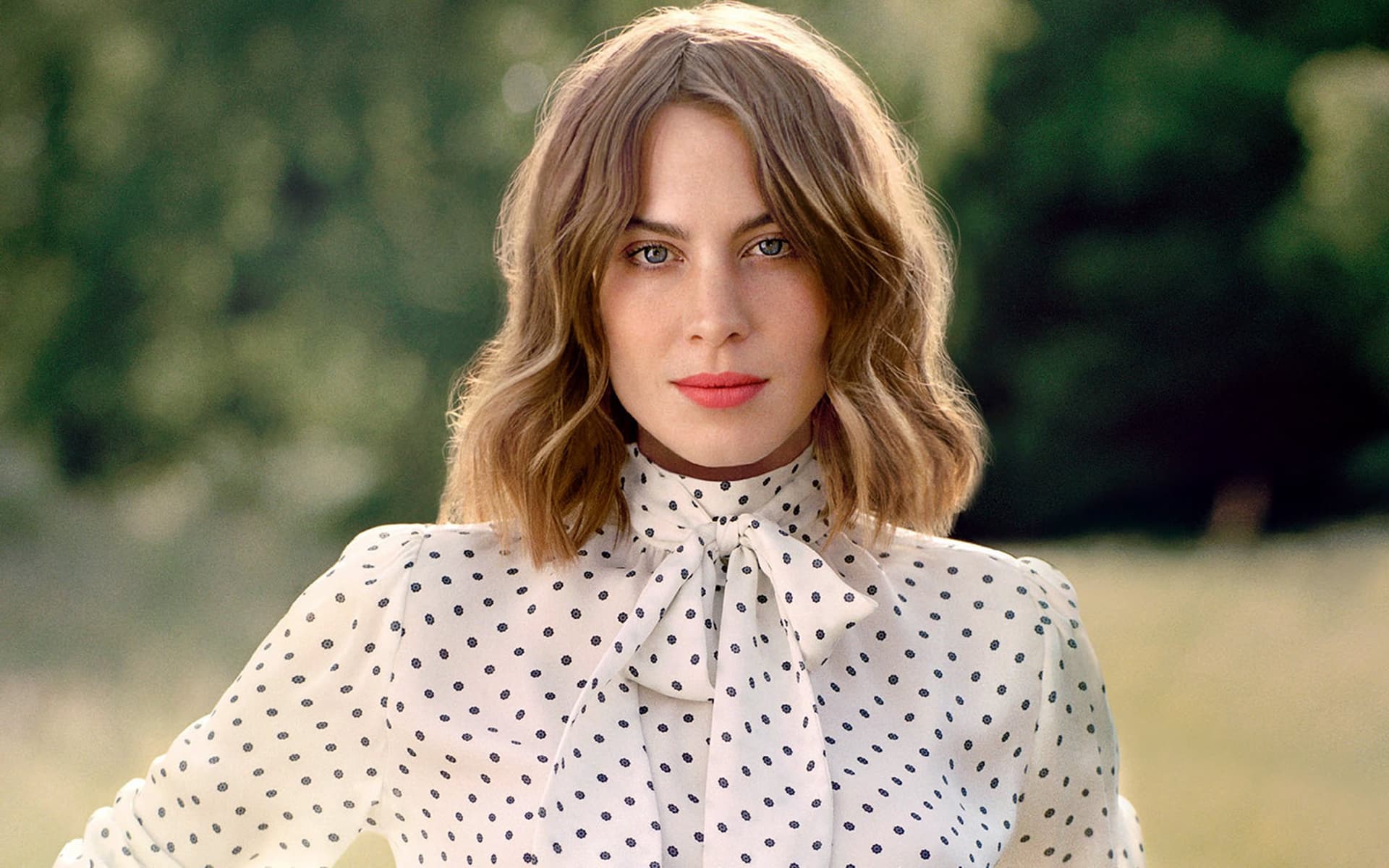 Model Brunette Blue Eyes Alexa Chung 1920x1200