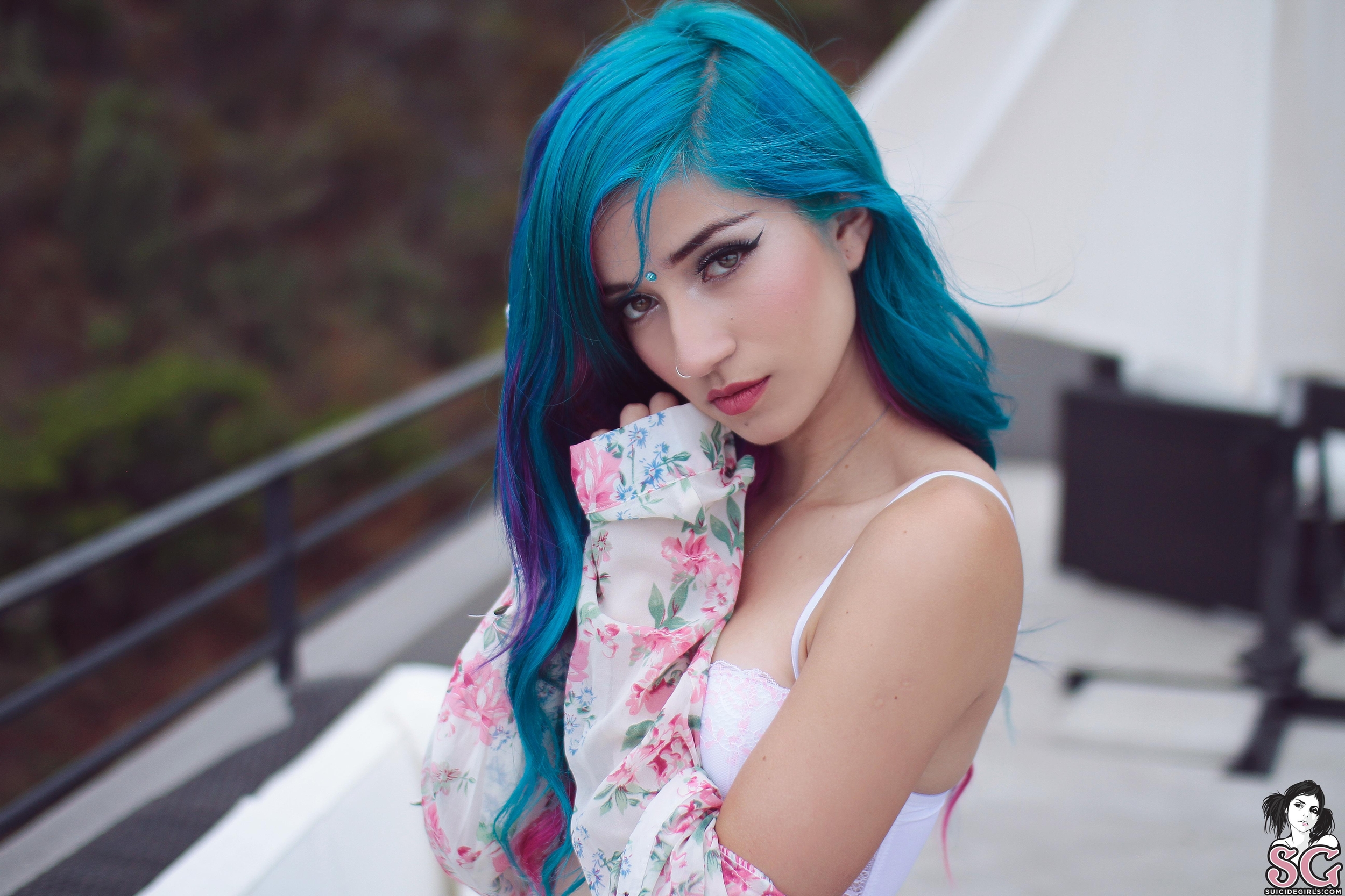 Blue Hair Neon Hair Women 2500x1667