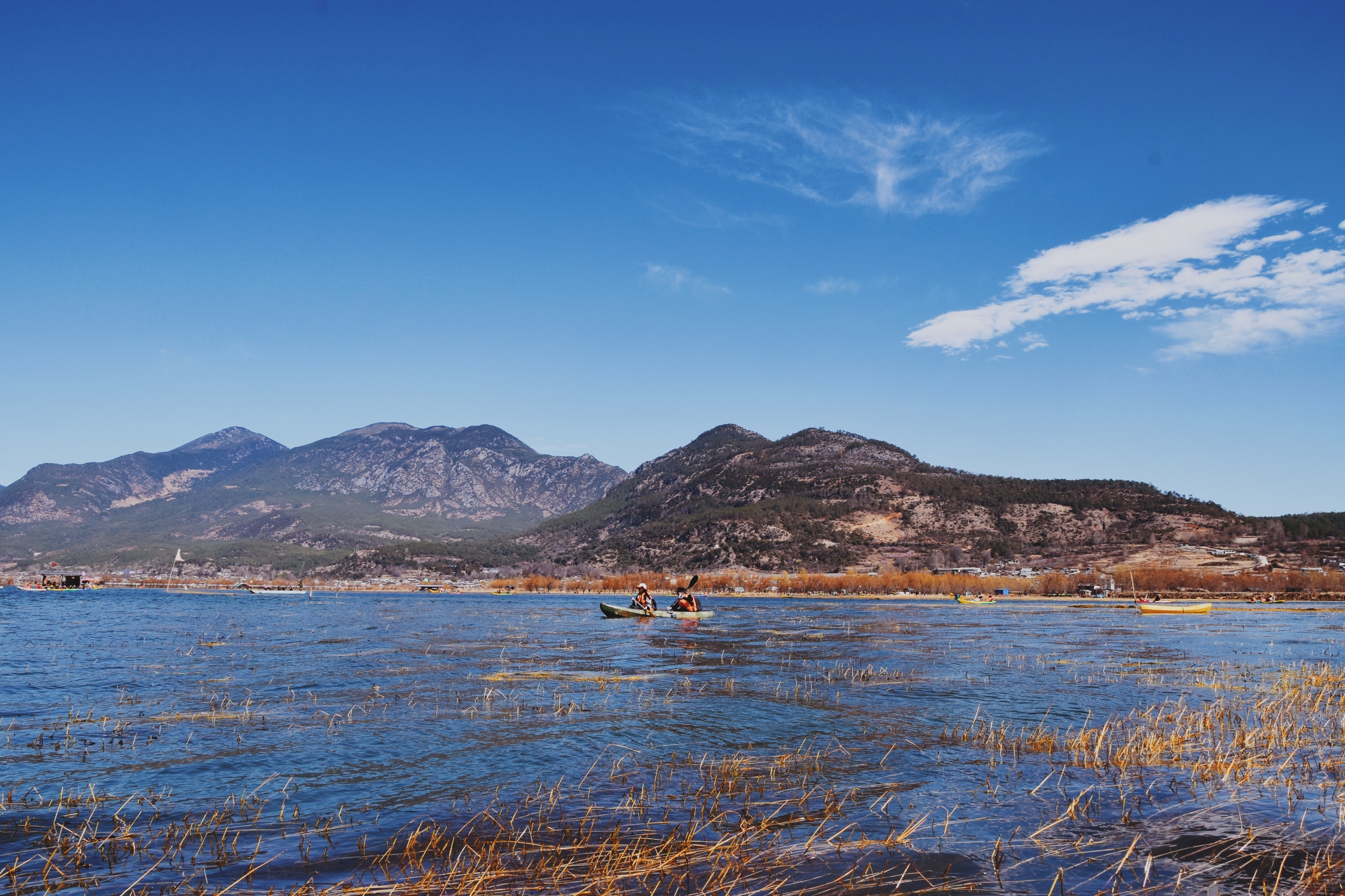 Mountains Lake Road Village Landscape China Yunnan China 2560x1707