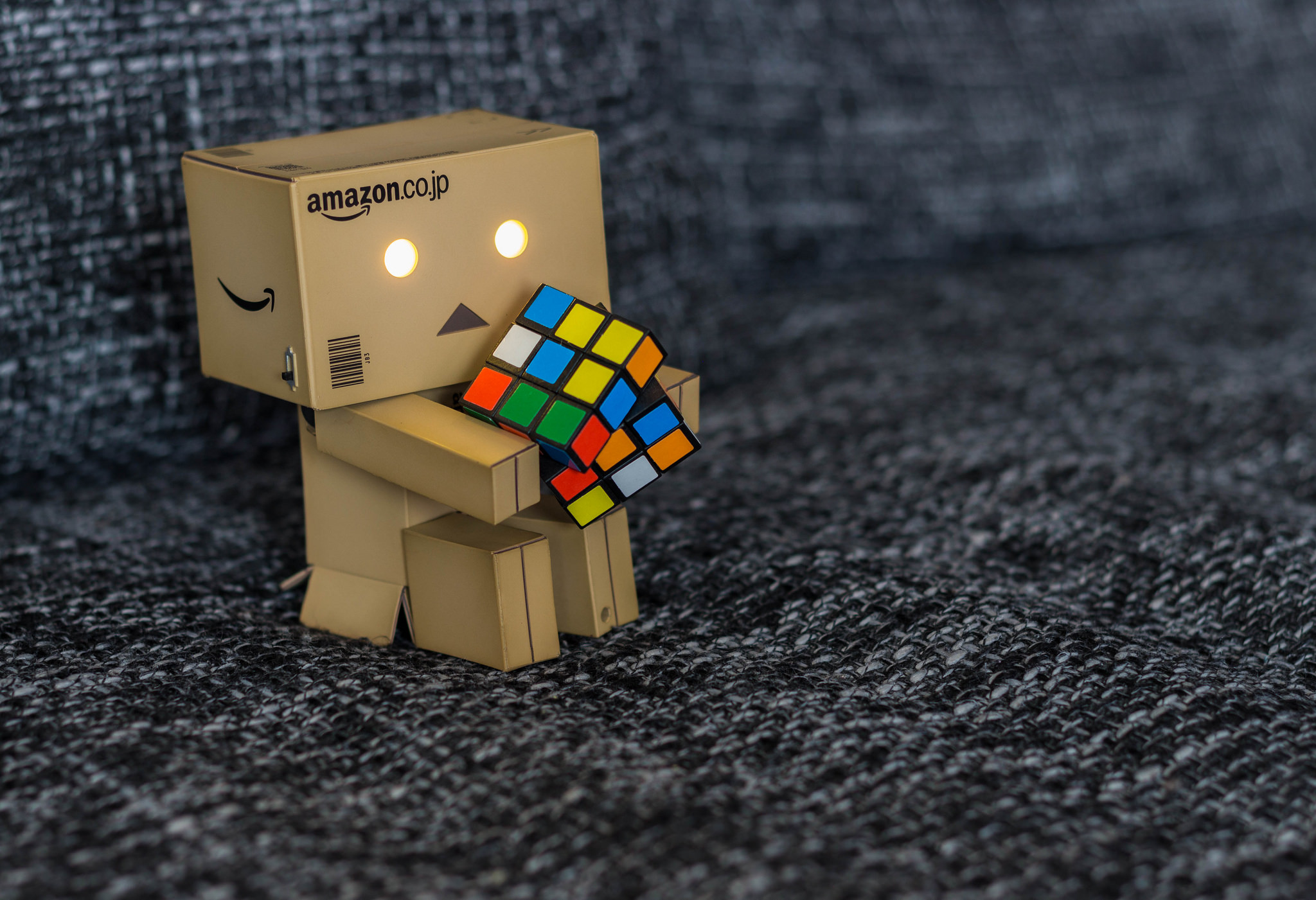 Danbo Rubiks Cube 2048x1401