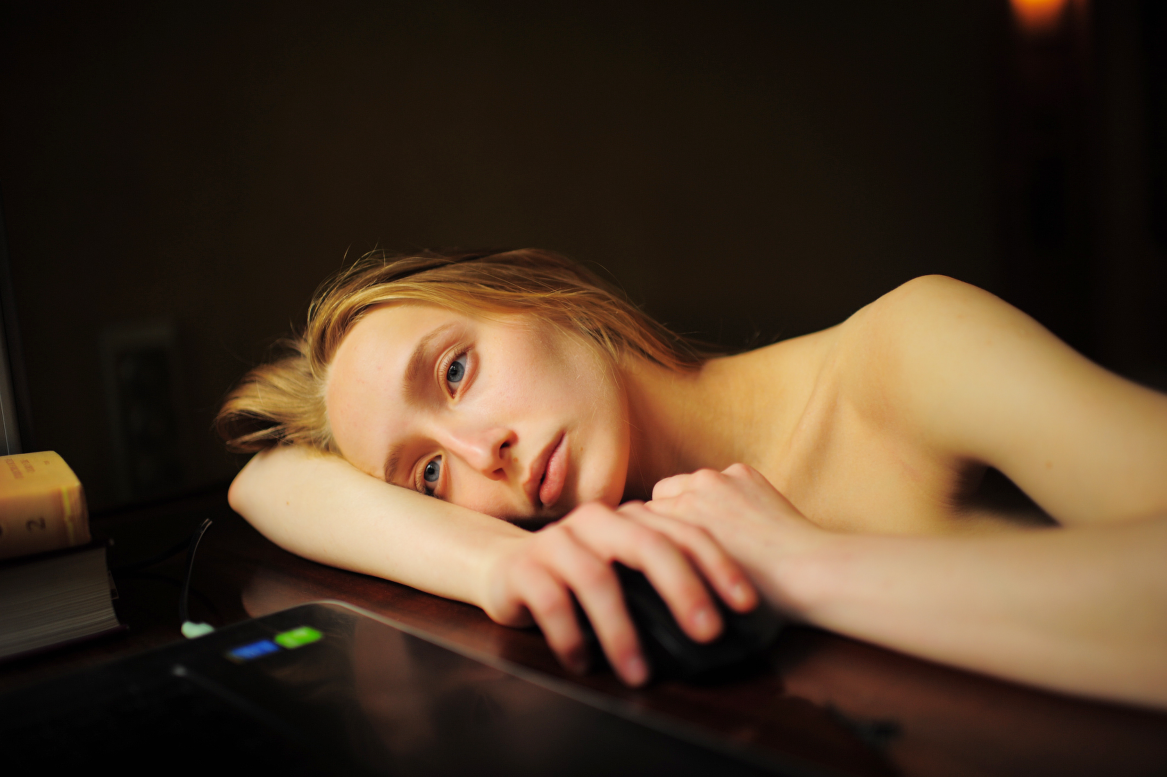 Marat Safin Women Model Blonde Bare Shoulders Looking Into The Distance Women Indoors Portrait Blue  1680x1118