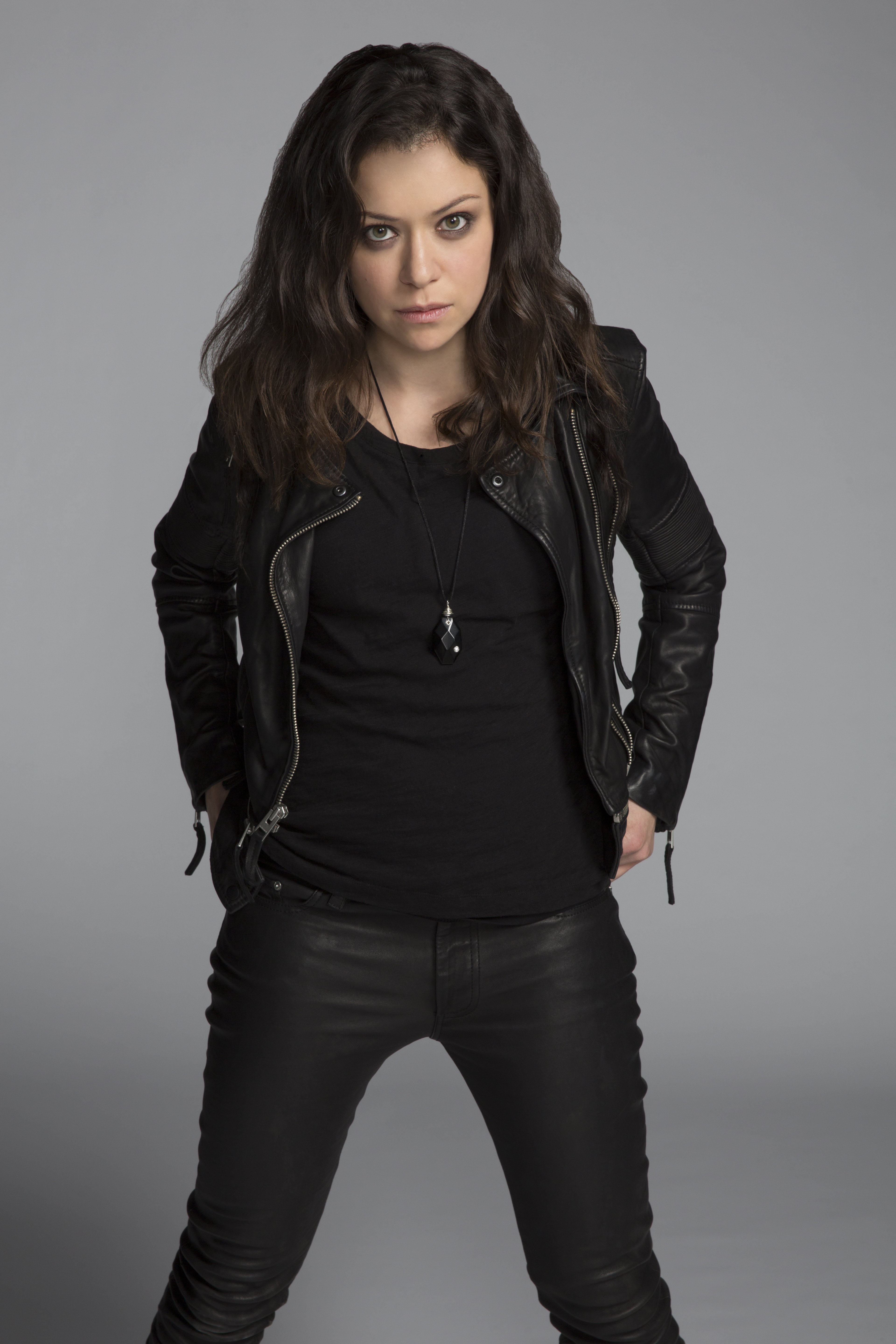 Women Actress Tatiana Maslany Orphan Black Gray Background Simple Background Leather Jackets 3840x5760