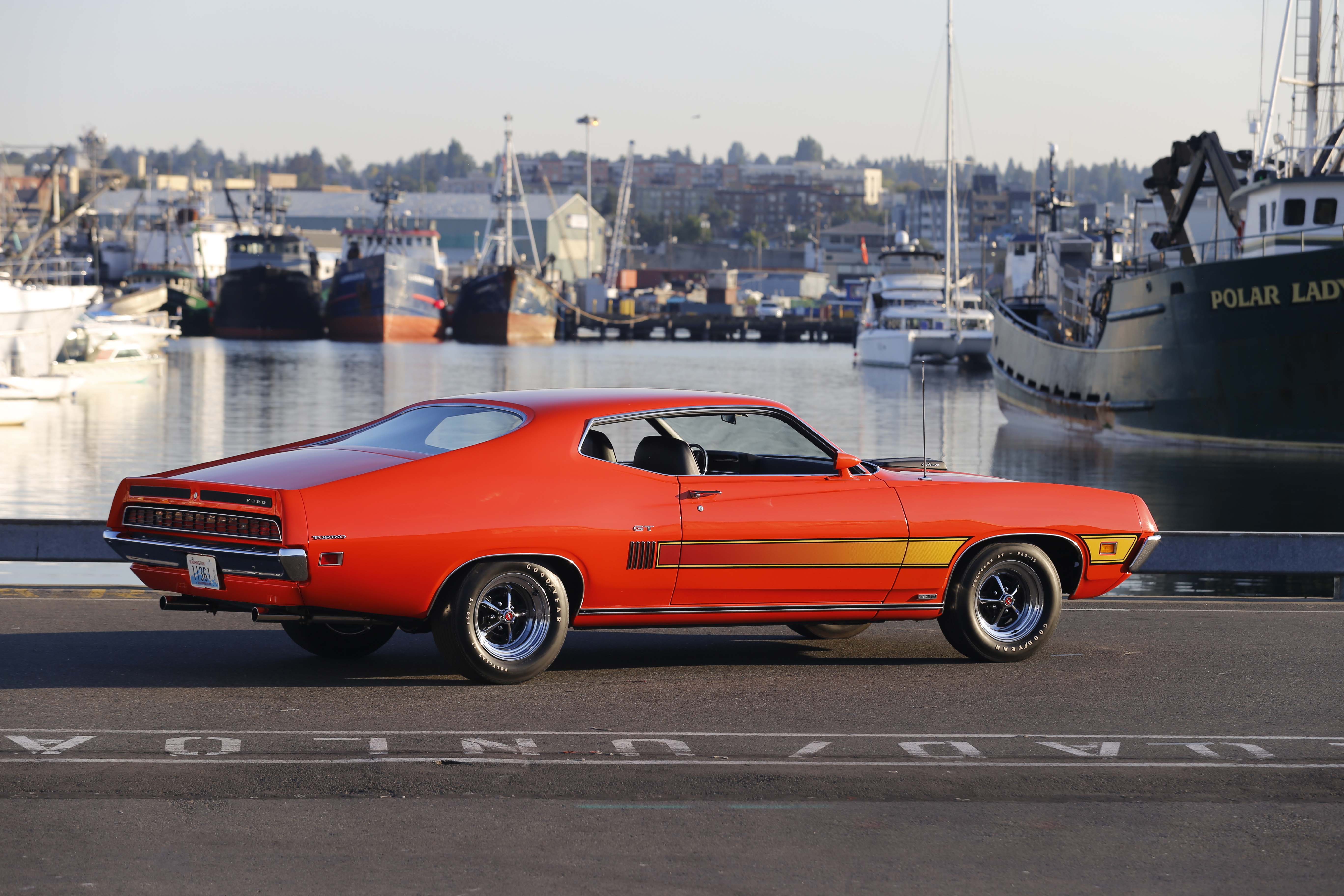 Ford Torino Cobra Muscle Car 5472x3648